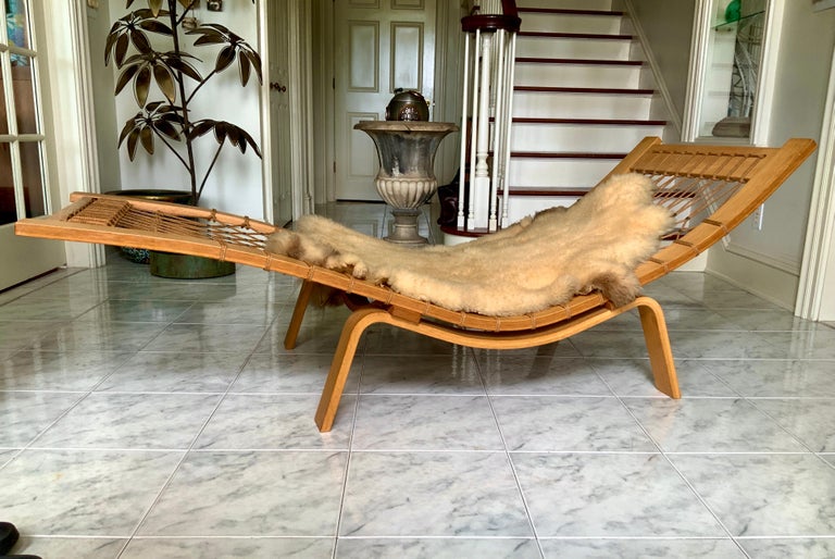 Hans Wegner Hammock Chaise Lounge for GETAMA For Sale at 1stDibs