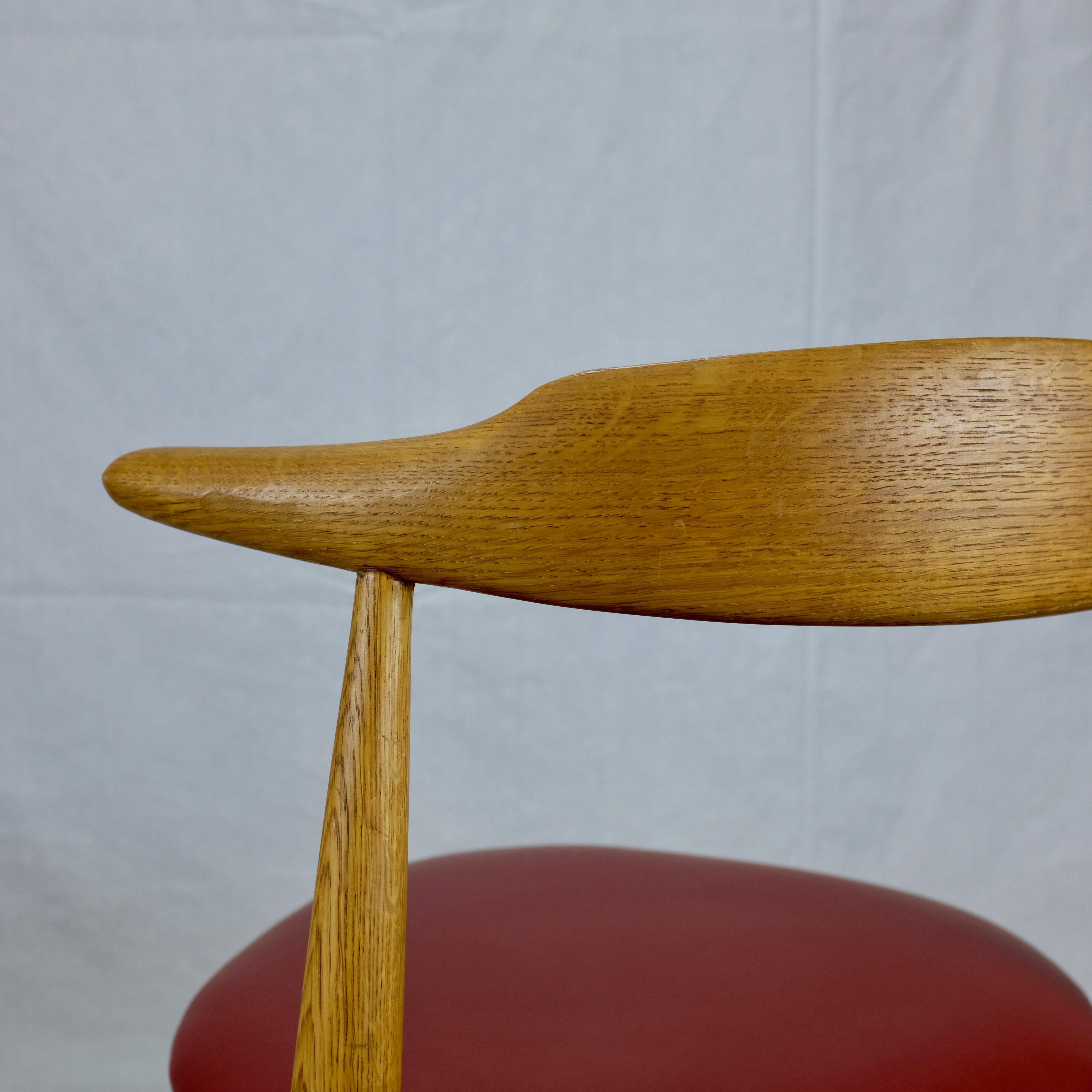 Scandinavian Modern Hans Wegner Heart Chair in Oak For Sale