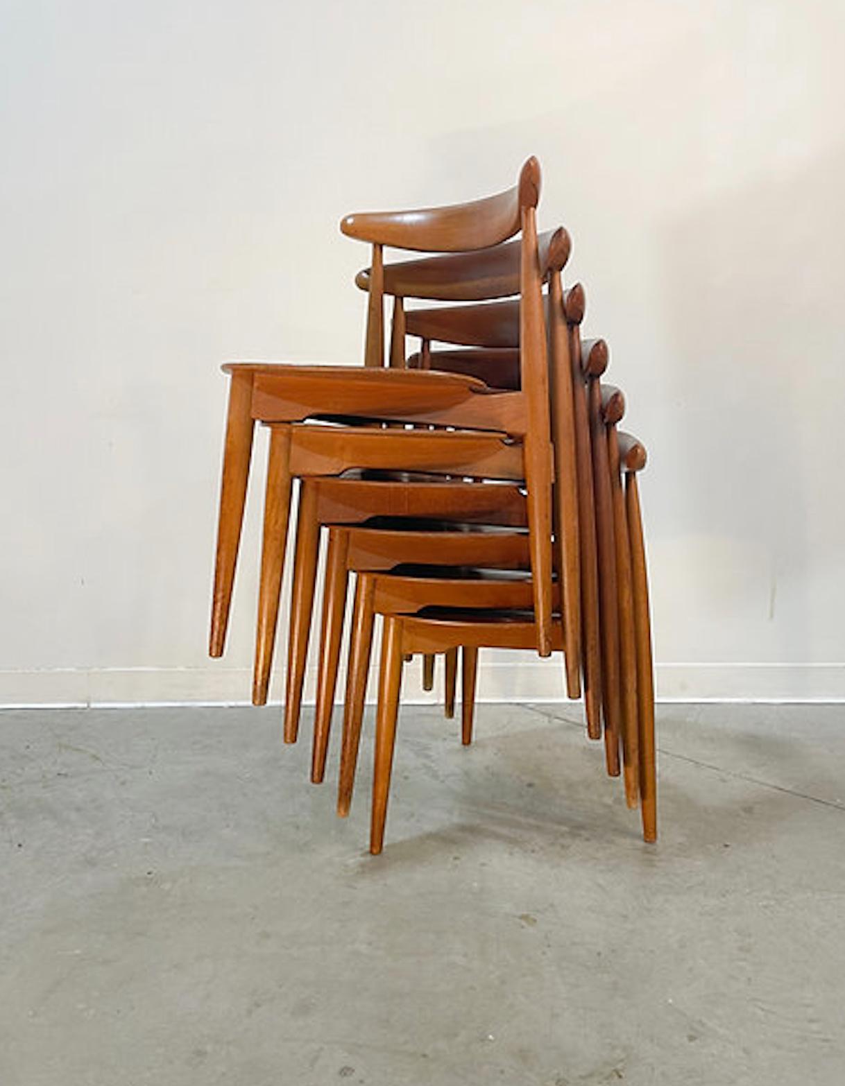 20th Century Hans Wegner Heart Chairs Set of 6 by Fritz Hansen