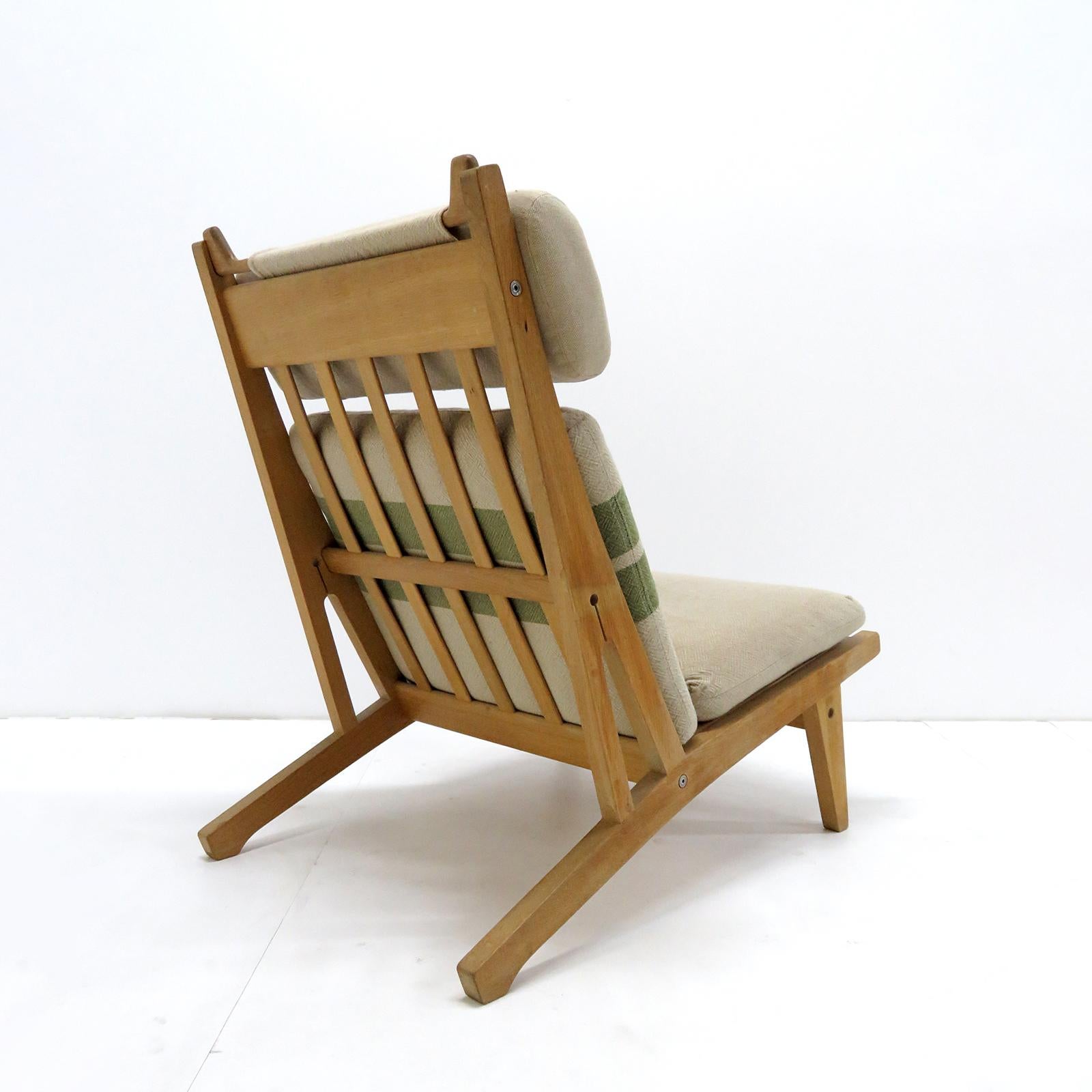 Mid-20th Century Hans Wegner High Back Lounge Chair, Model GE-375