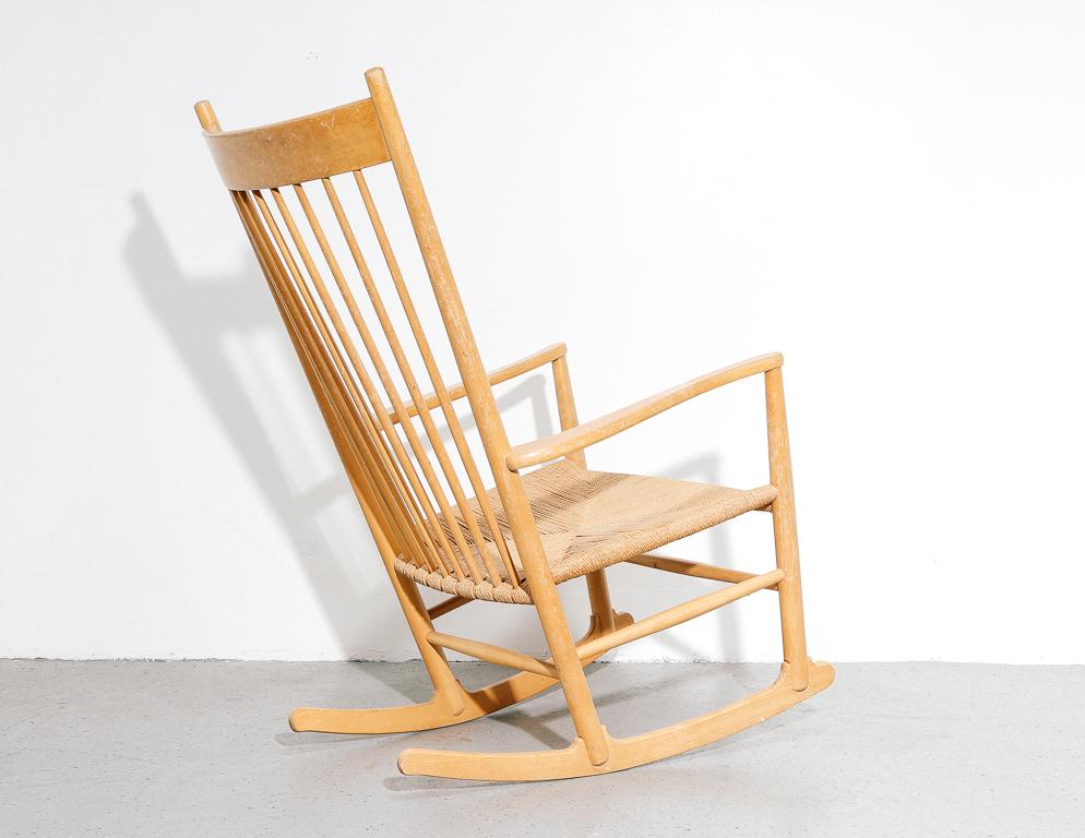 Mid-20th Century Hans Wegner 'J16' Rocker for Fredericia