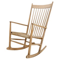 Hans Wegner J16 Rocking chair by Kvist Mobler A/S, Danemark 1970