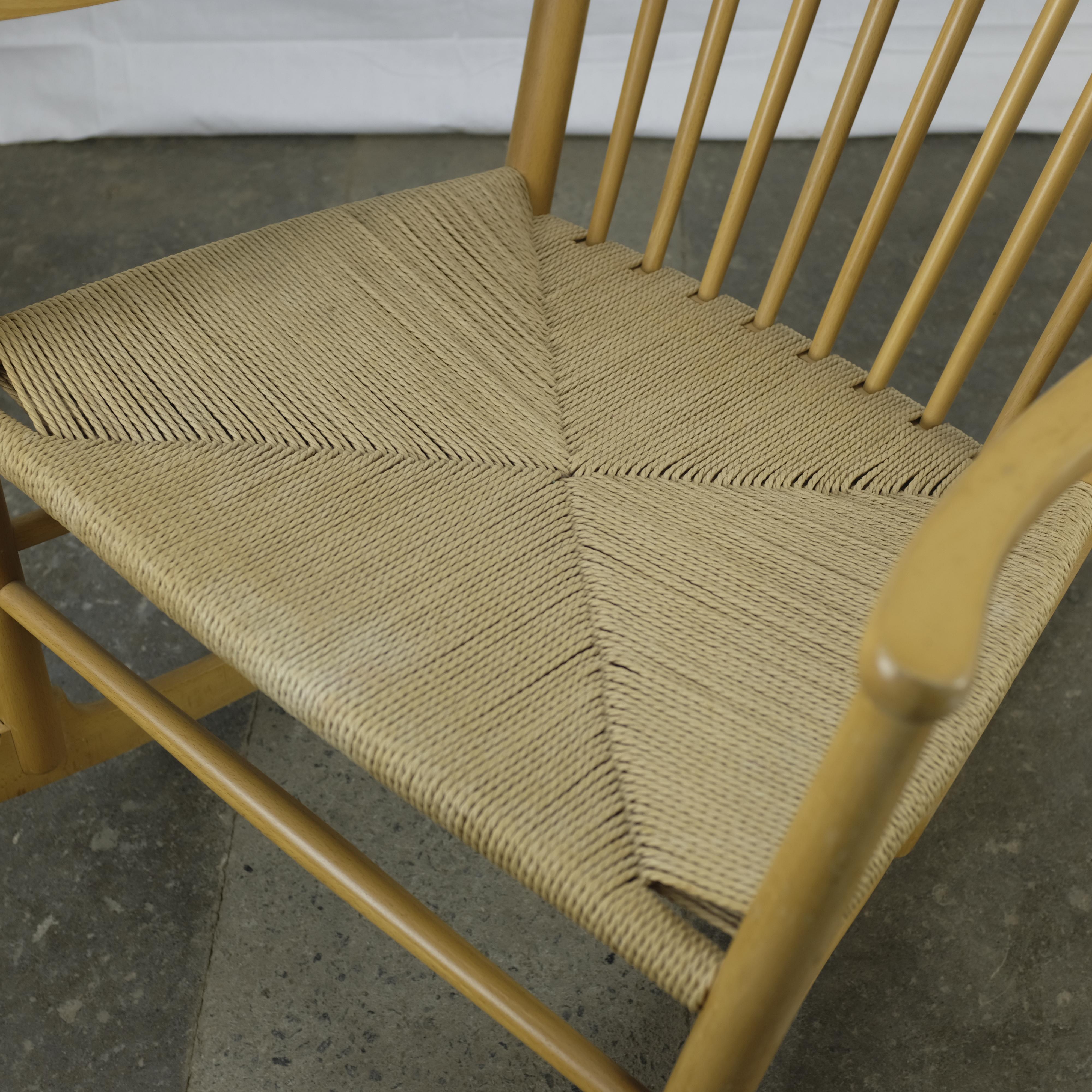 Hans Wegner J16 Rocking Chair 1