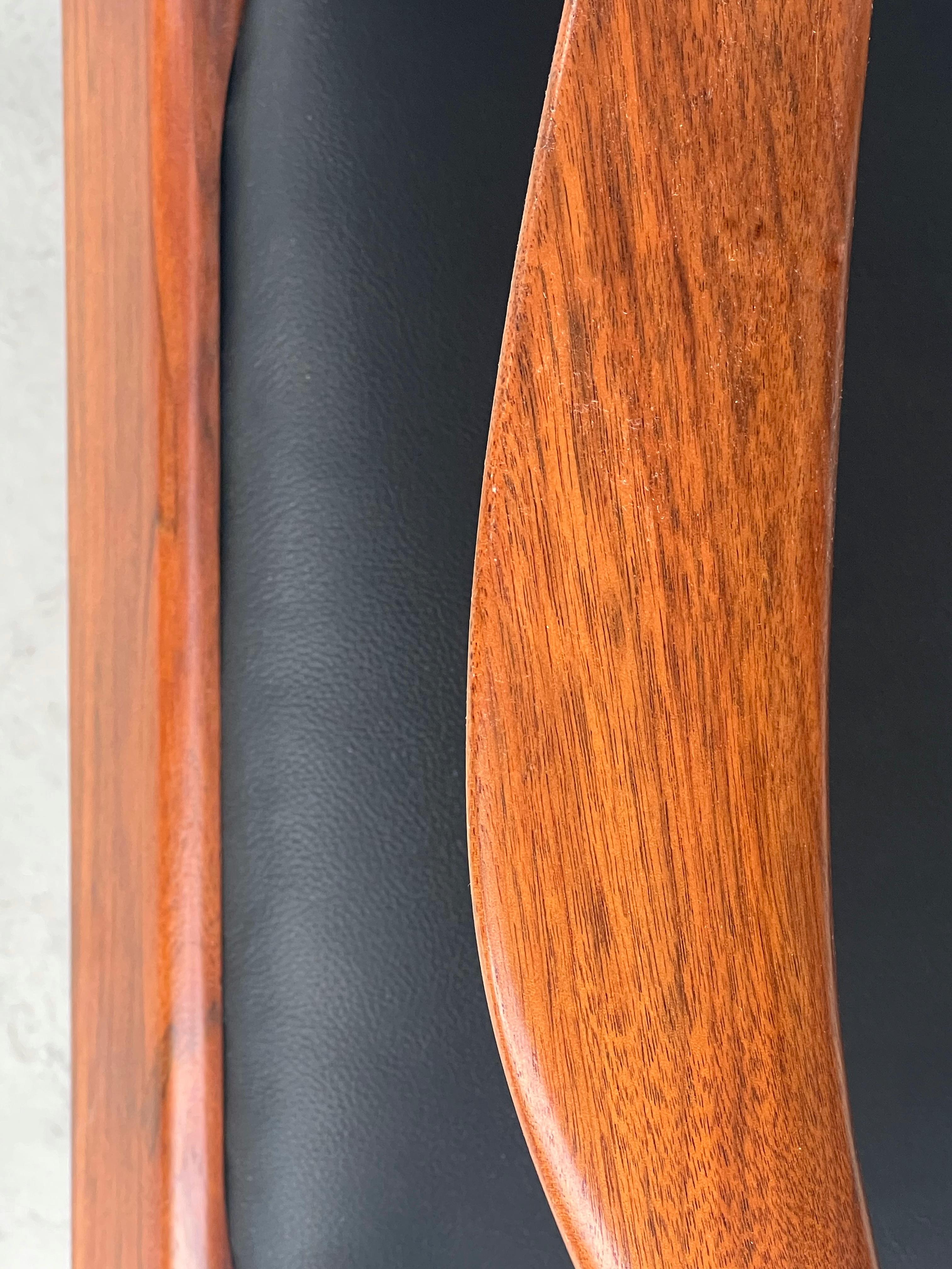 Silla Hans Wegner JH 503 Nogal de Johannes Hansen en venta 2