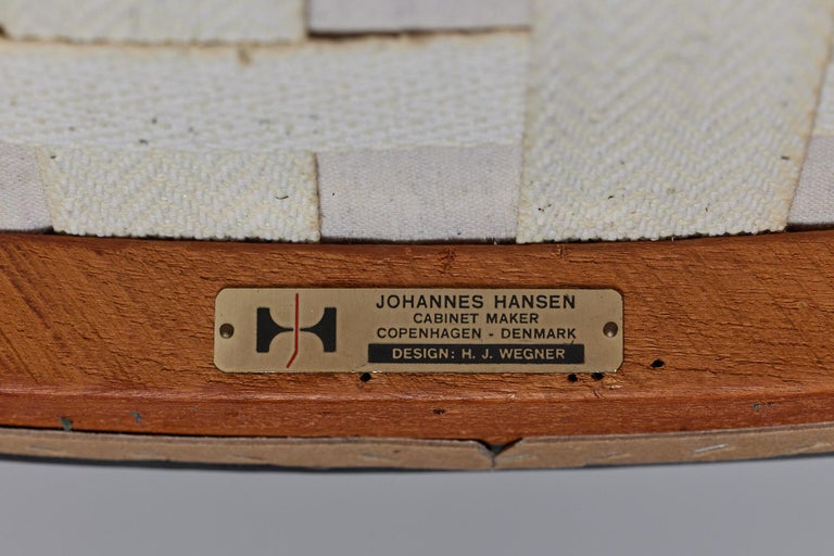 Hans Wegner JH-515 Armchair for Johannes Hansen For Sale 7