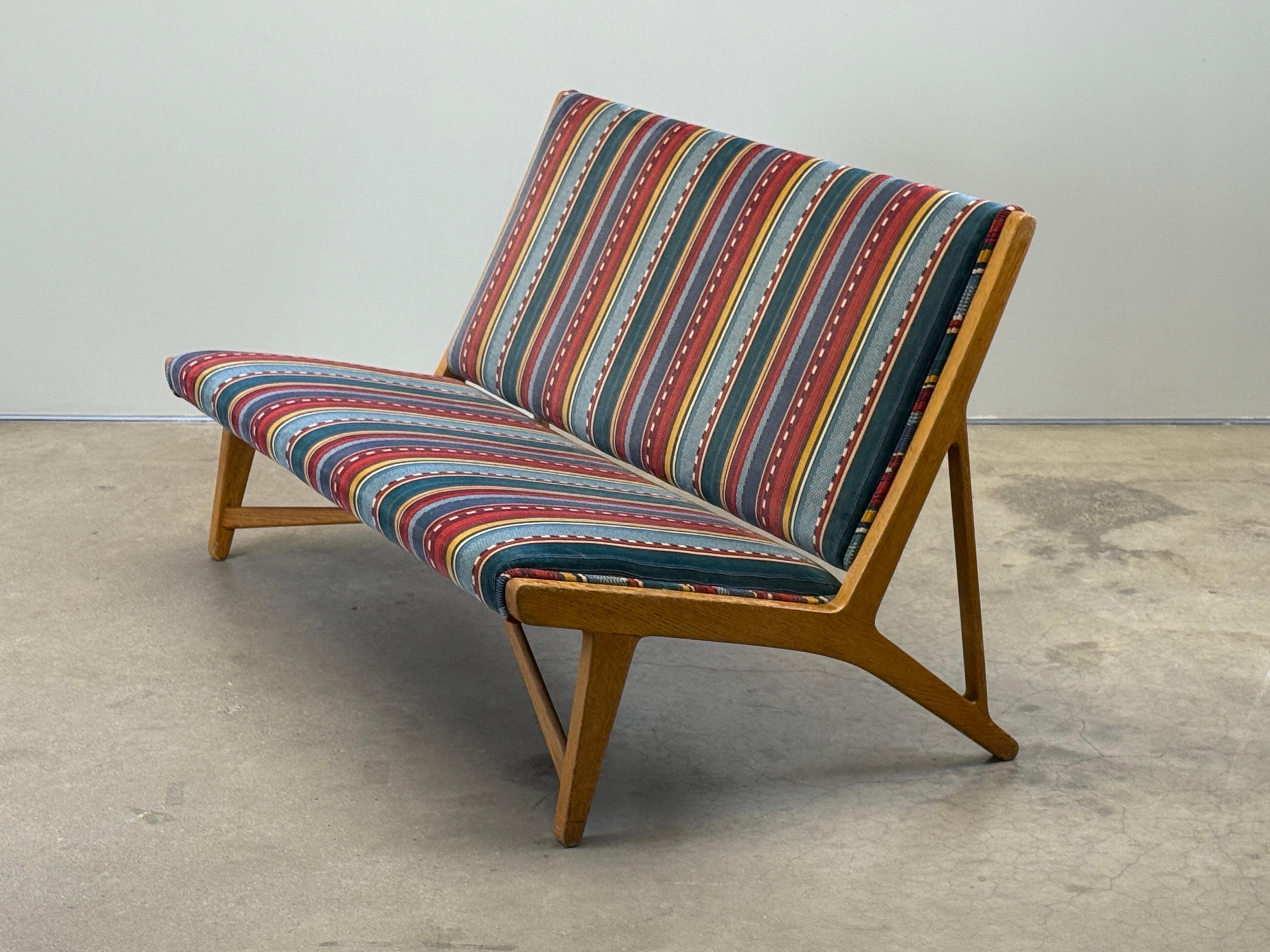 Hans Wegner JH 555 Sofa für Johannes Hansen, 1960 im Angebot 8