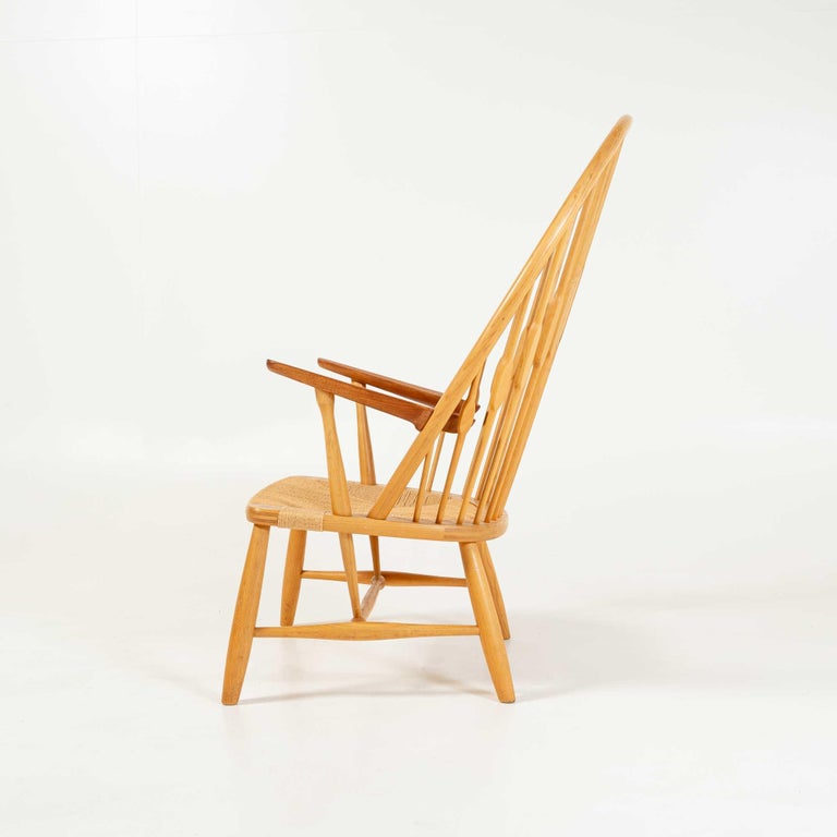Hans Wegner JH50 “Peacock Chair” in Oak and Teak For Sale at 1stDibs