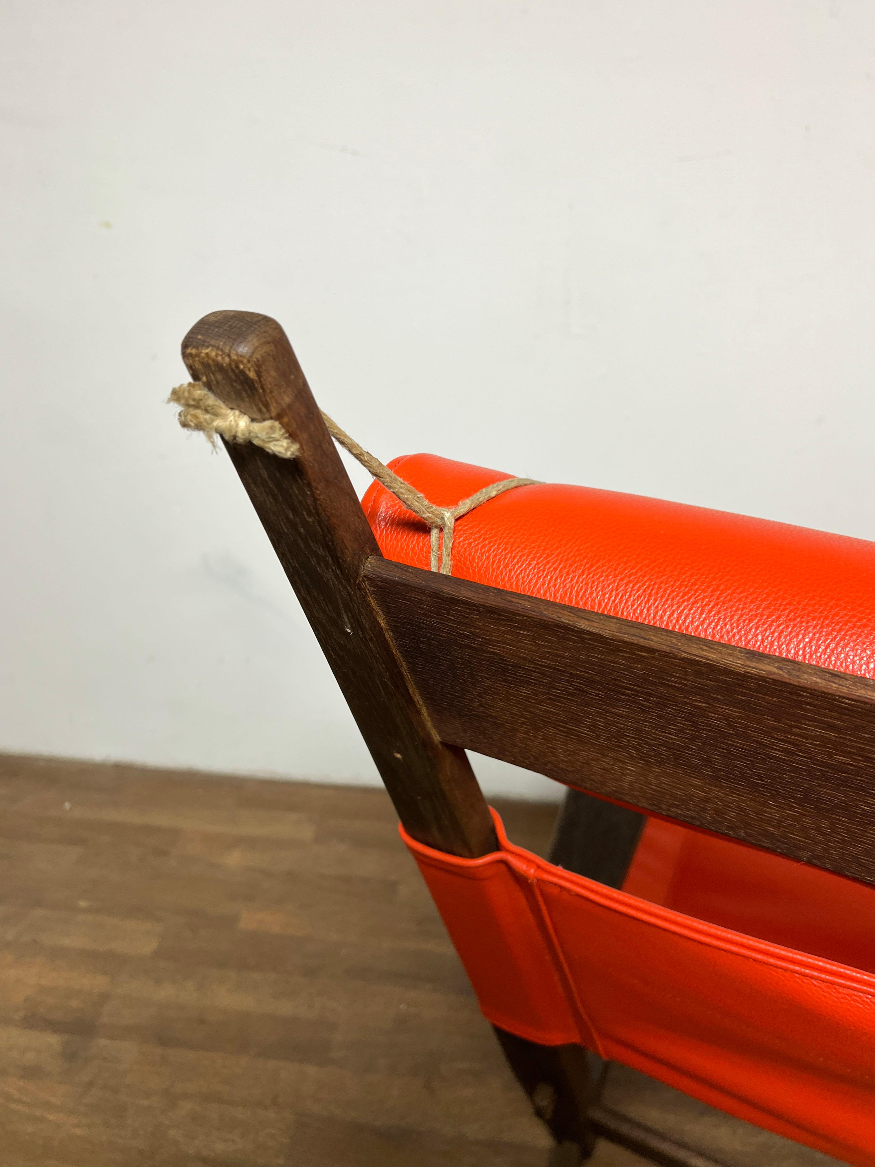 Dondolo con buco della serratura di Hans Wegner per Getama, Danimarca, in Oak e pelle, CIRCA 1960 in vendita 1