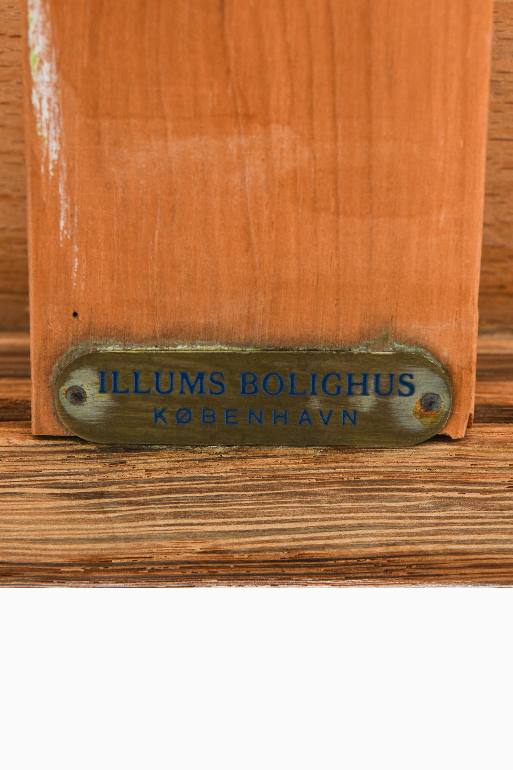 Hans Wegner Ladies Desk Produced by Ry Møbler in Denmark 2