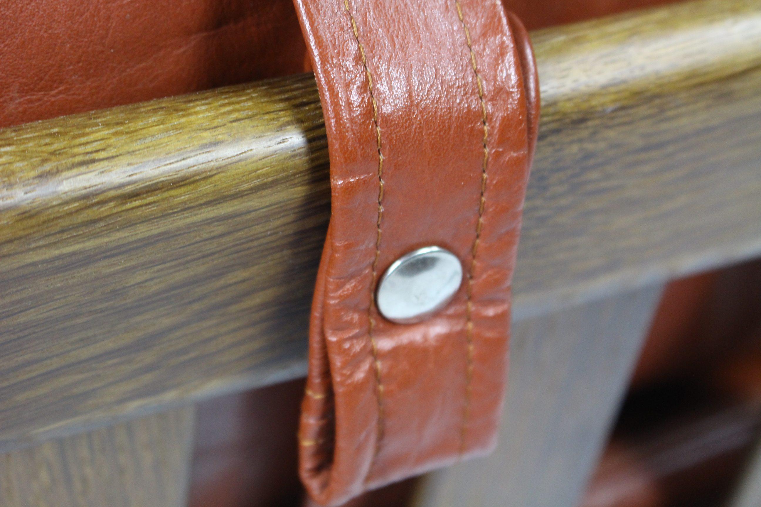Hans Wegner Leather Armchair for Getama - 1970s For Sale 5