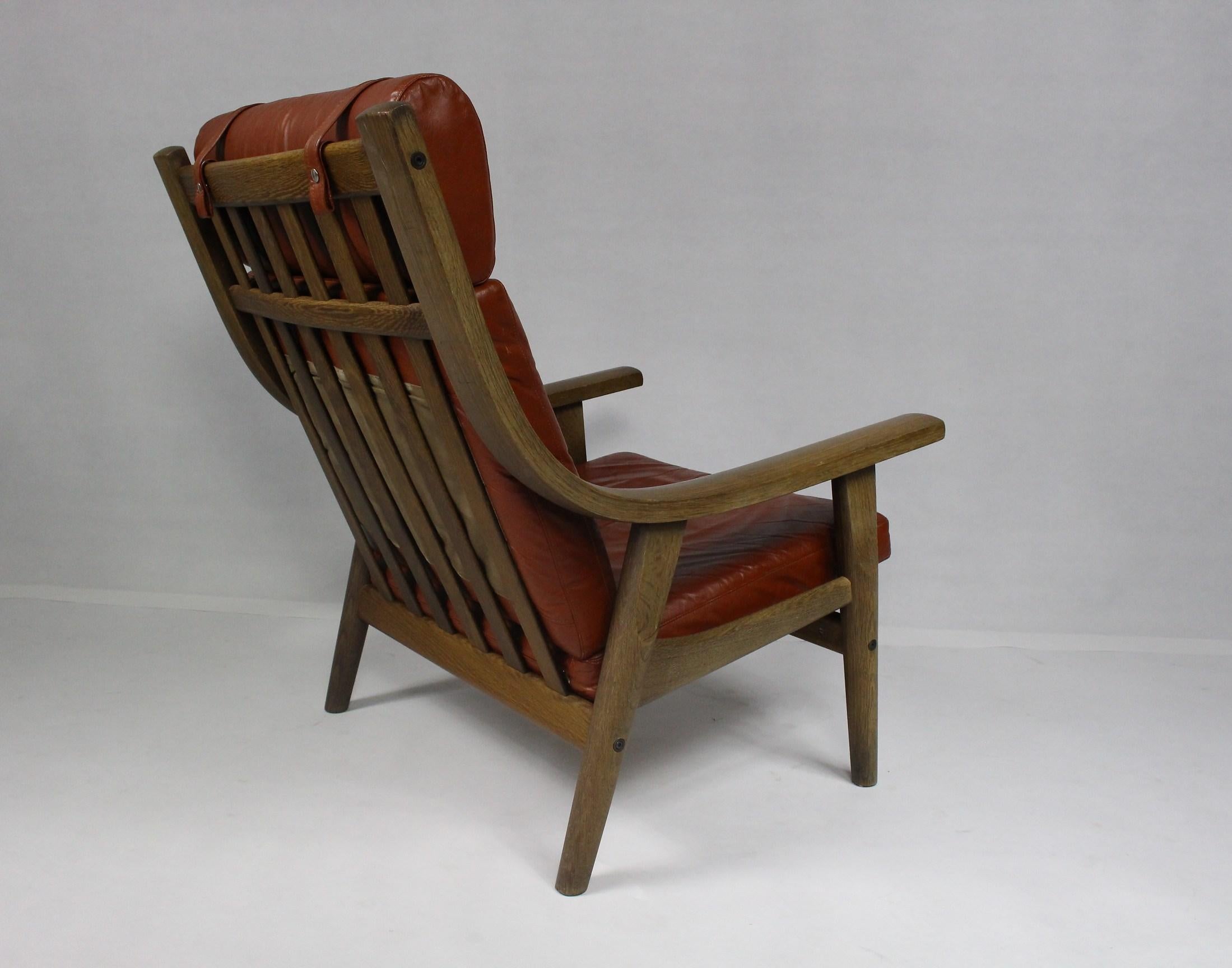 Hans Wegner Leather Armchair for Getama - 1970s For Sale 8