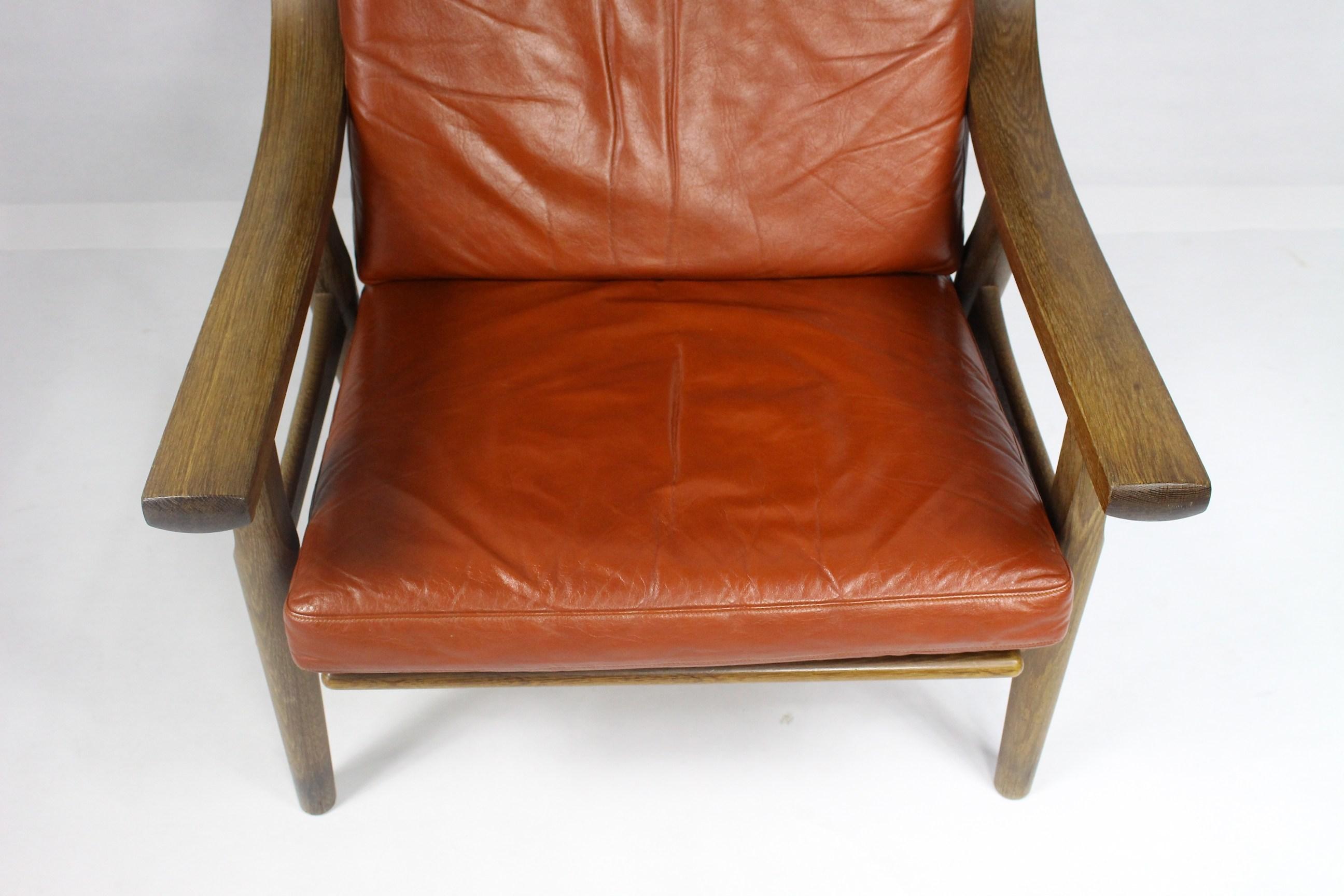 Hans Wegner Leather Armchair for Getama - 1970s In Good Condition For Sale In ŚWINOUJŚCIE, 32