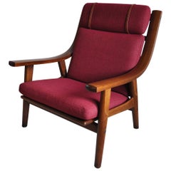 Hans Wegner Lounge Chair in Stained Oak, GETAMA, Denmark, 1970s