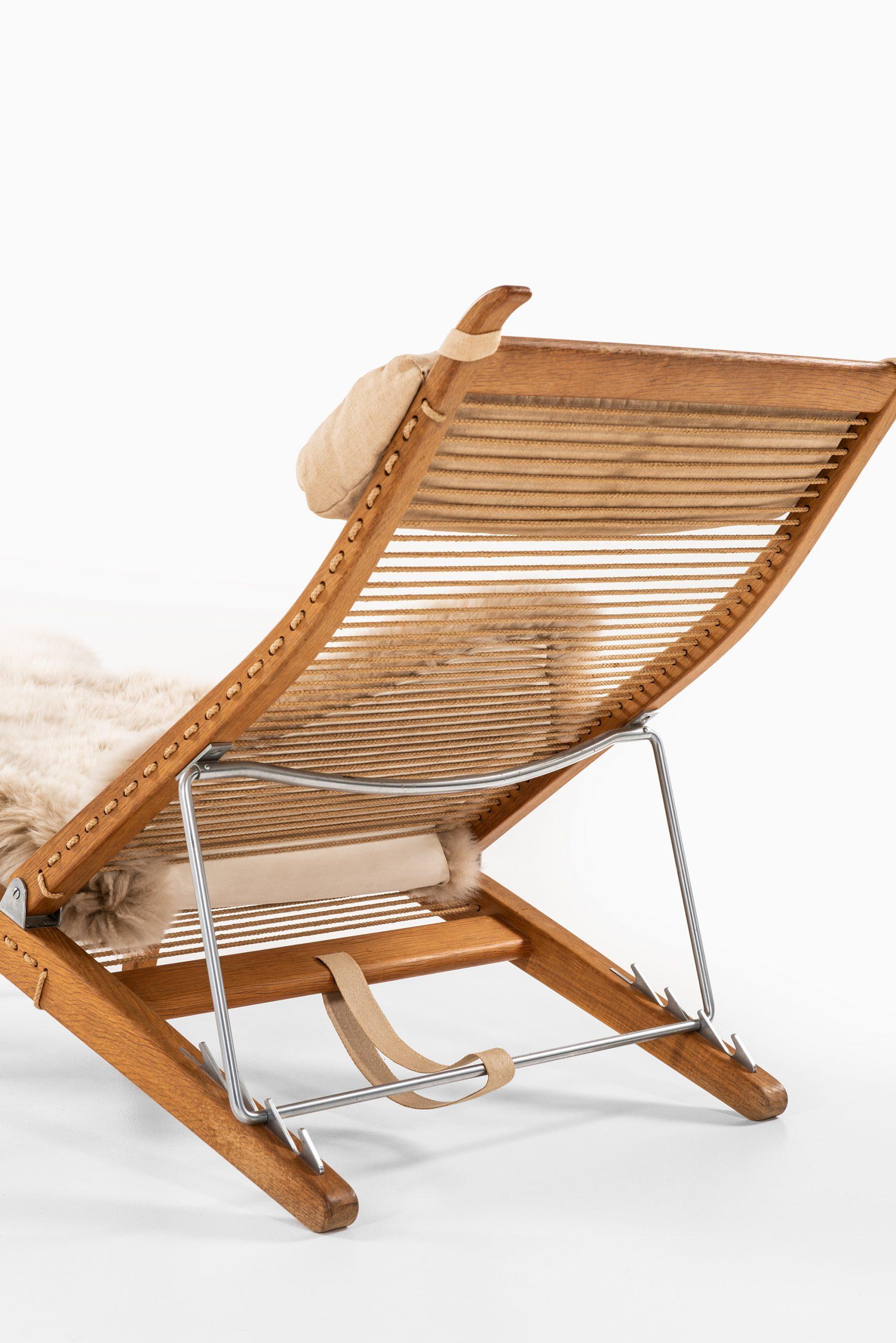 Hans Wegner Lounge Chair Model JH-524 by Cabinetmaker Johannes Hansen in Denmark 1