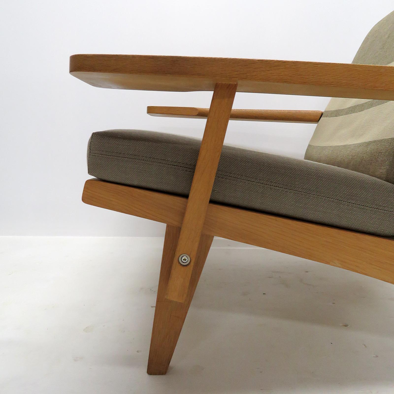Hans Wegner Lounge Chairs, Model GE-370, 1970 1