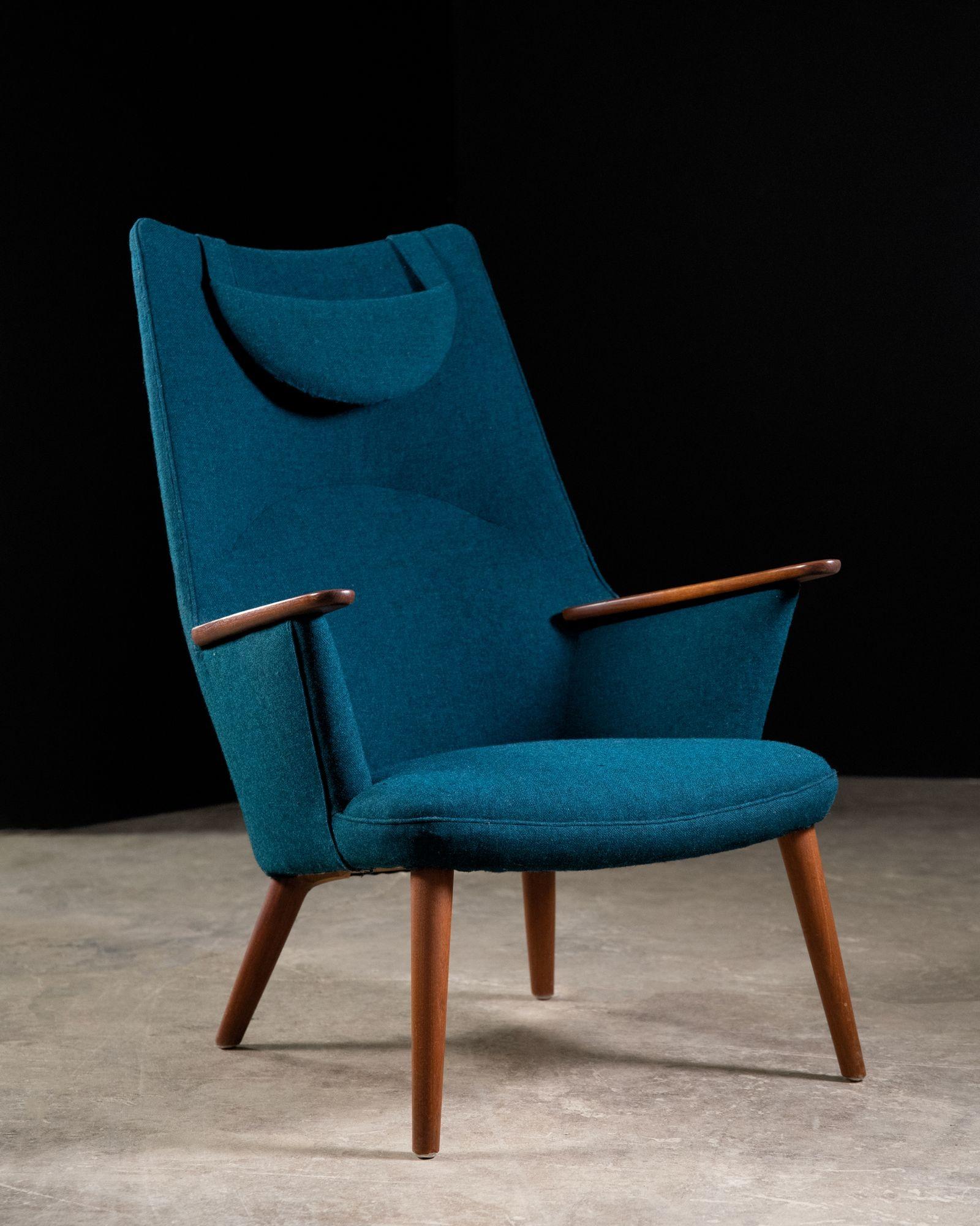 Chair model AP-27 