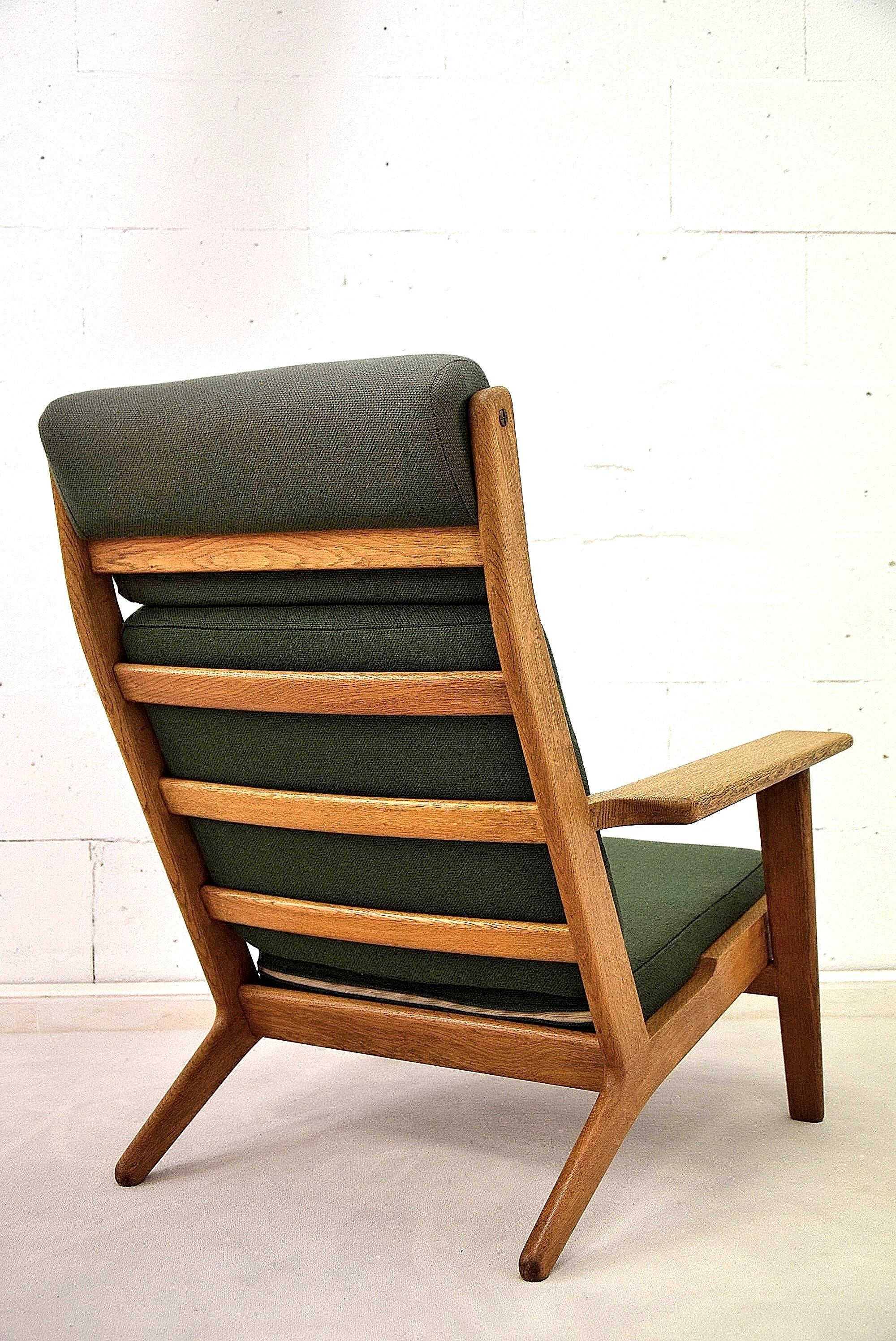 Hans Wegner Midcentury Lounge Chair 5