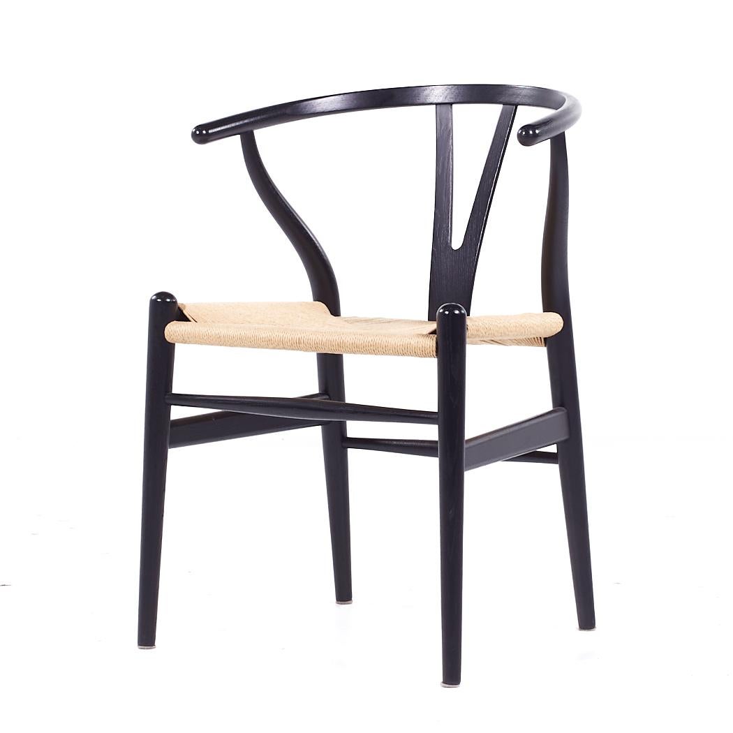 Late 20th Century Hans Wegner Mid Century Wishbone Chairs - Set of 4 For Sale