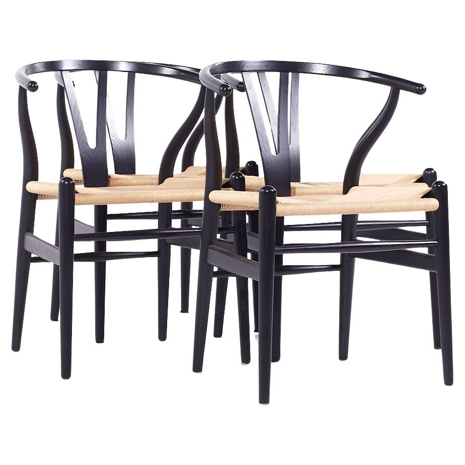Hans Wegner Mid Century Wishbone Chairs - Set of 4 For Sale