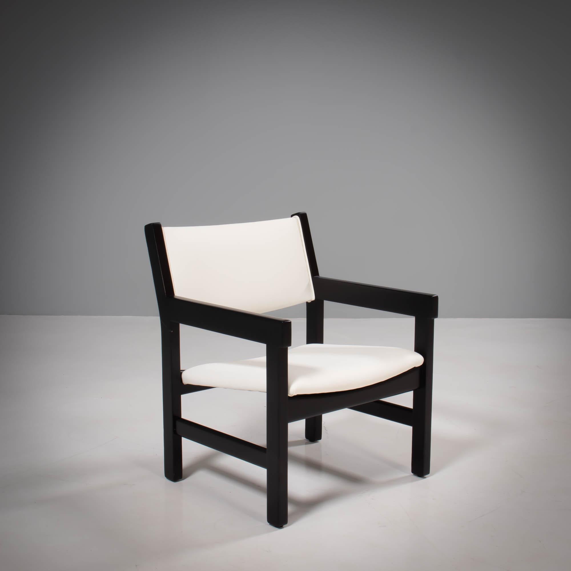 Hans Wegner Sessel aus der Mitte des Jahrhunderts für GETAMA, Zweier-Set im Zustand „Gut“ im Angebot in London, GB