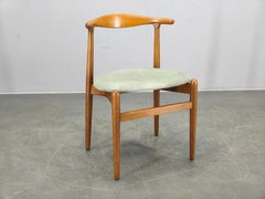 Hans Wegner Model 708 Chair for Fritz Hansen, Denmark 1960s