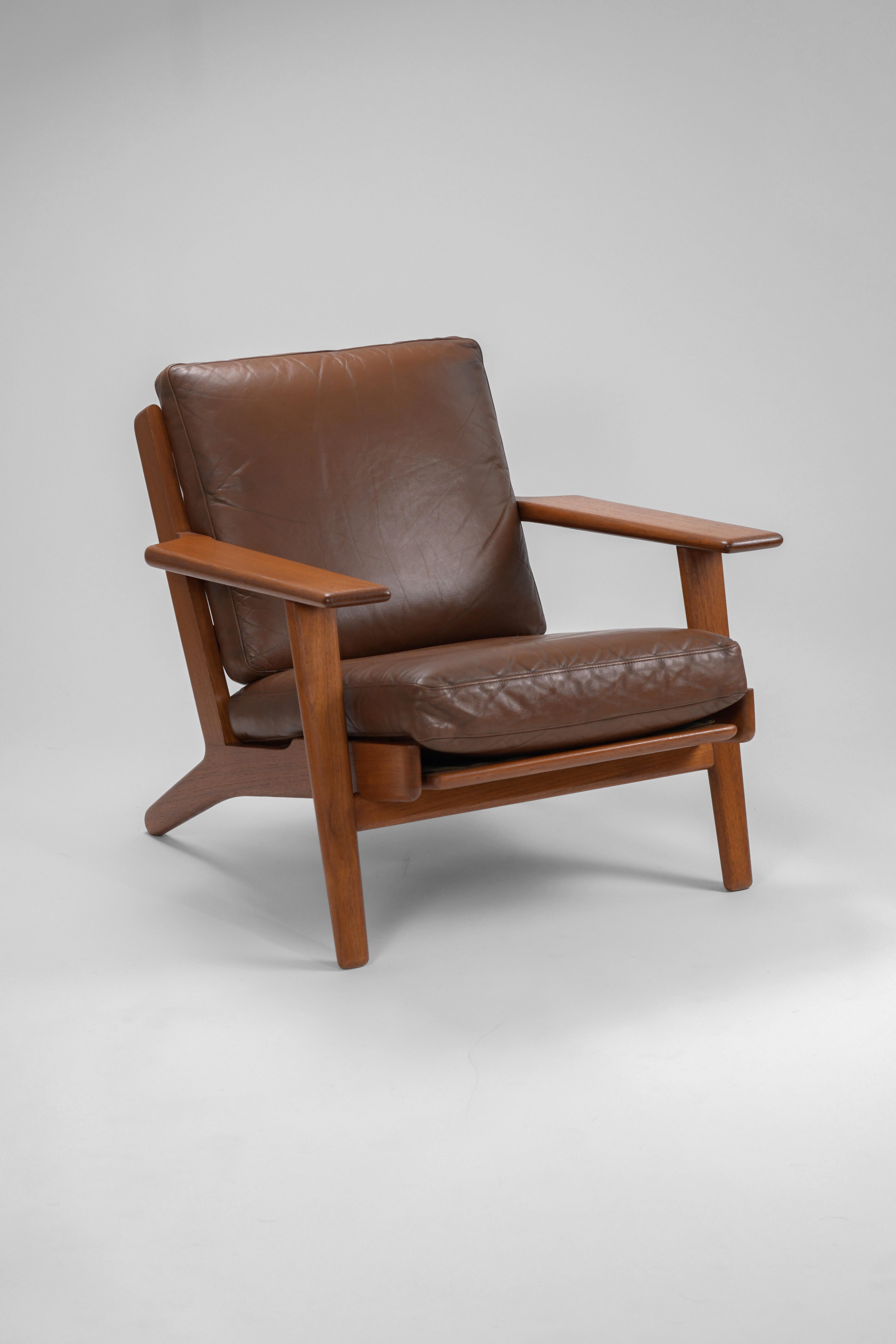 Mid-Century Modern Hans Wegner Model GE-290 Easy Chairs  For Sale
