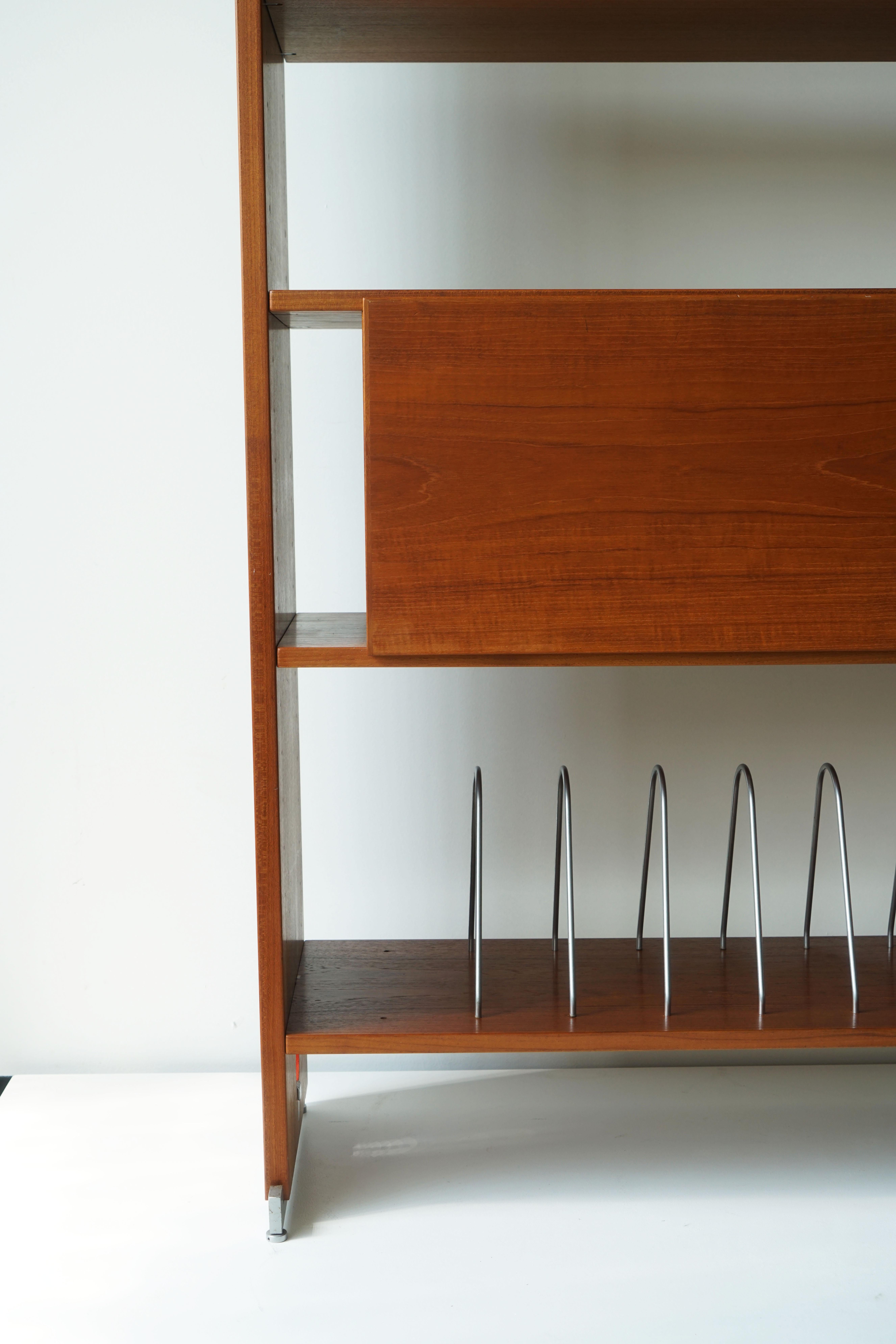 Mid-Century Modern Hans Wegner Model Ry 100 Wall Unit / Room Divider Shelving with Drop Down Desk  For Sale