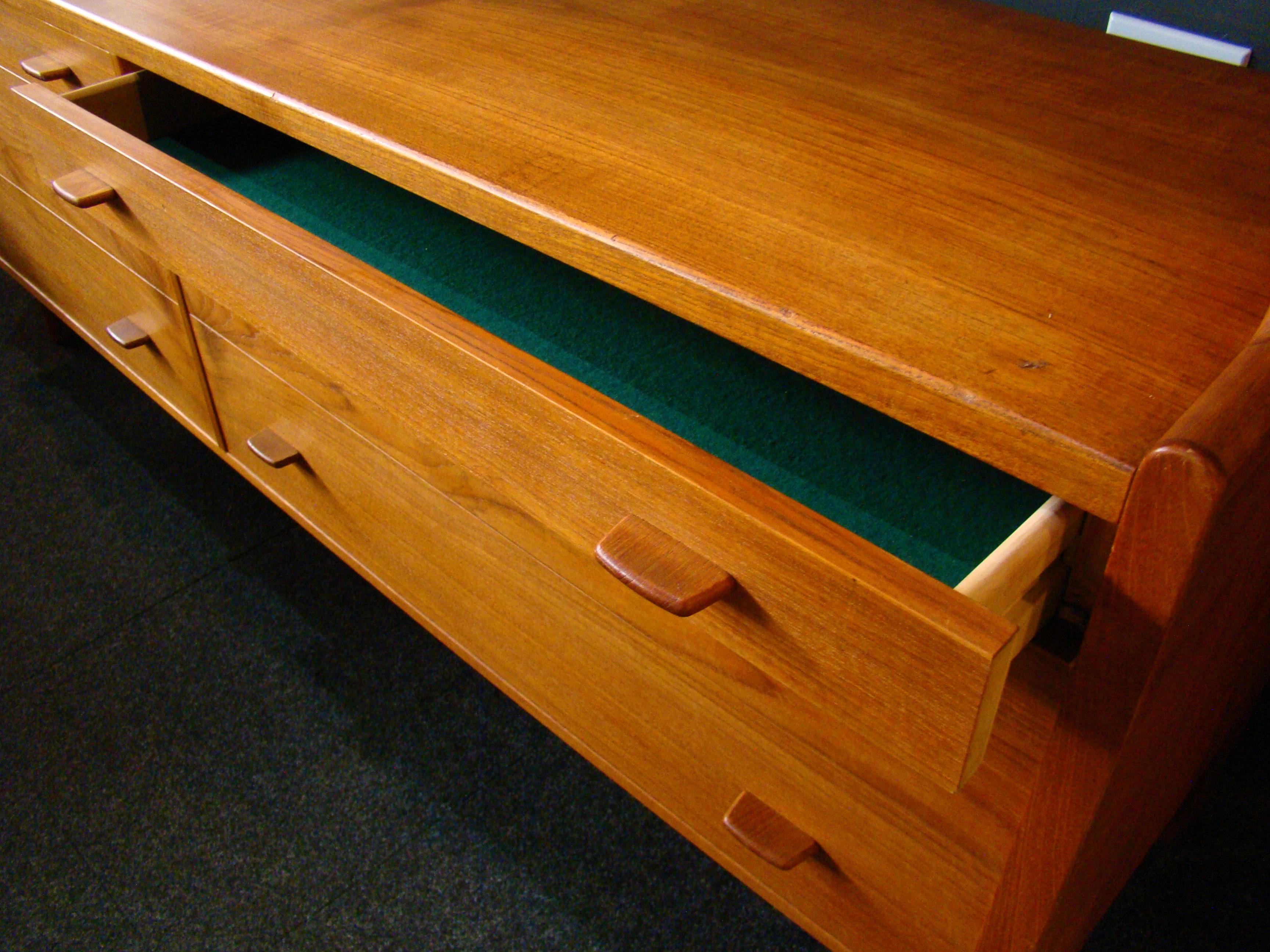 Hans Wegner Model RY20 'Two Tiers' Teak Credenza by RY Mobler, Denmark In Good Condition In Denver, CO