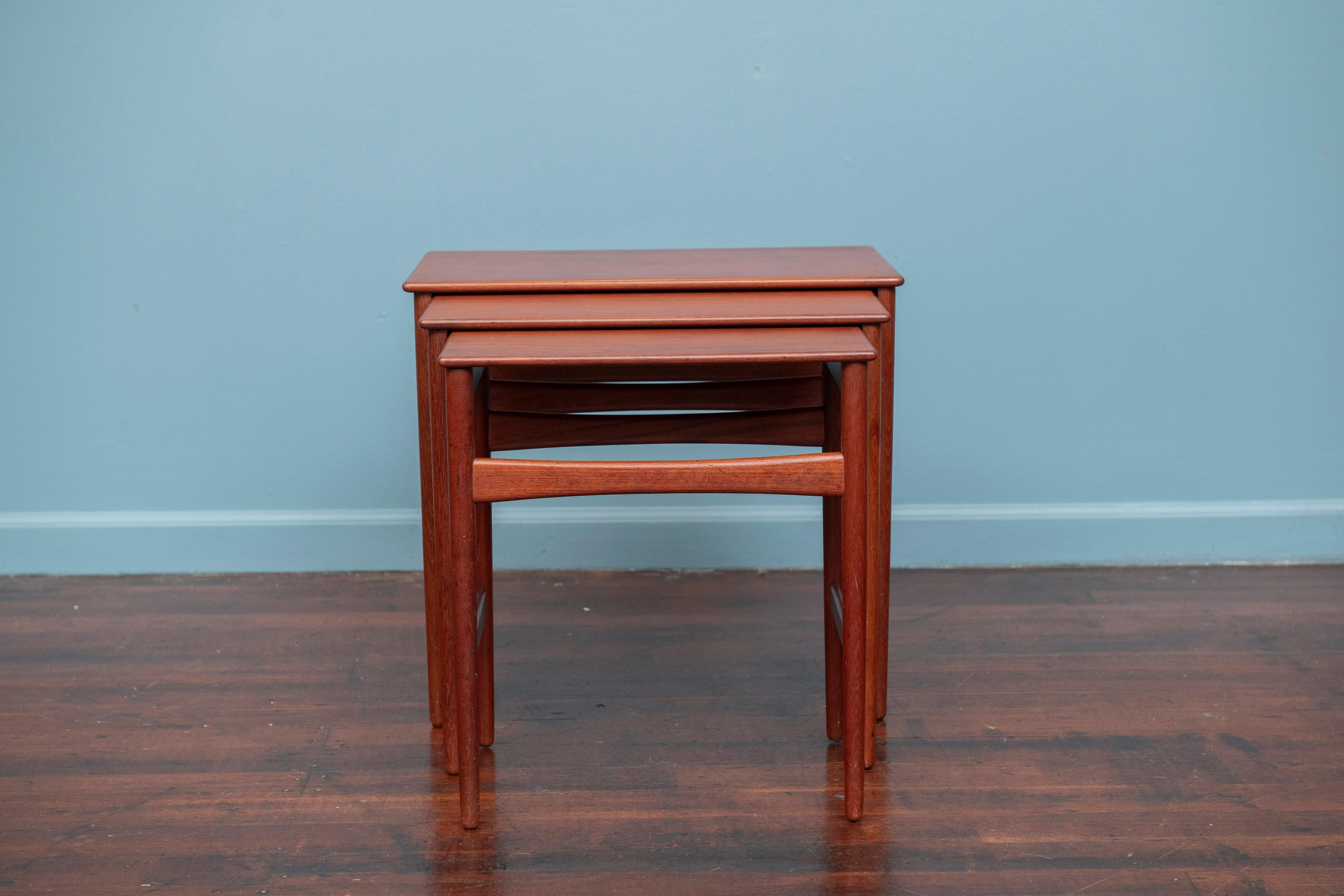 Teak Hans Wegner Nesting Tables Model AT-40 for Andreas Tuck