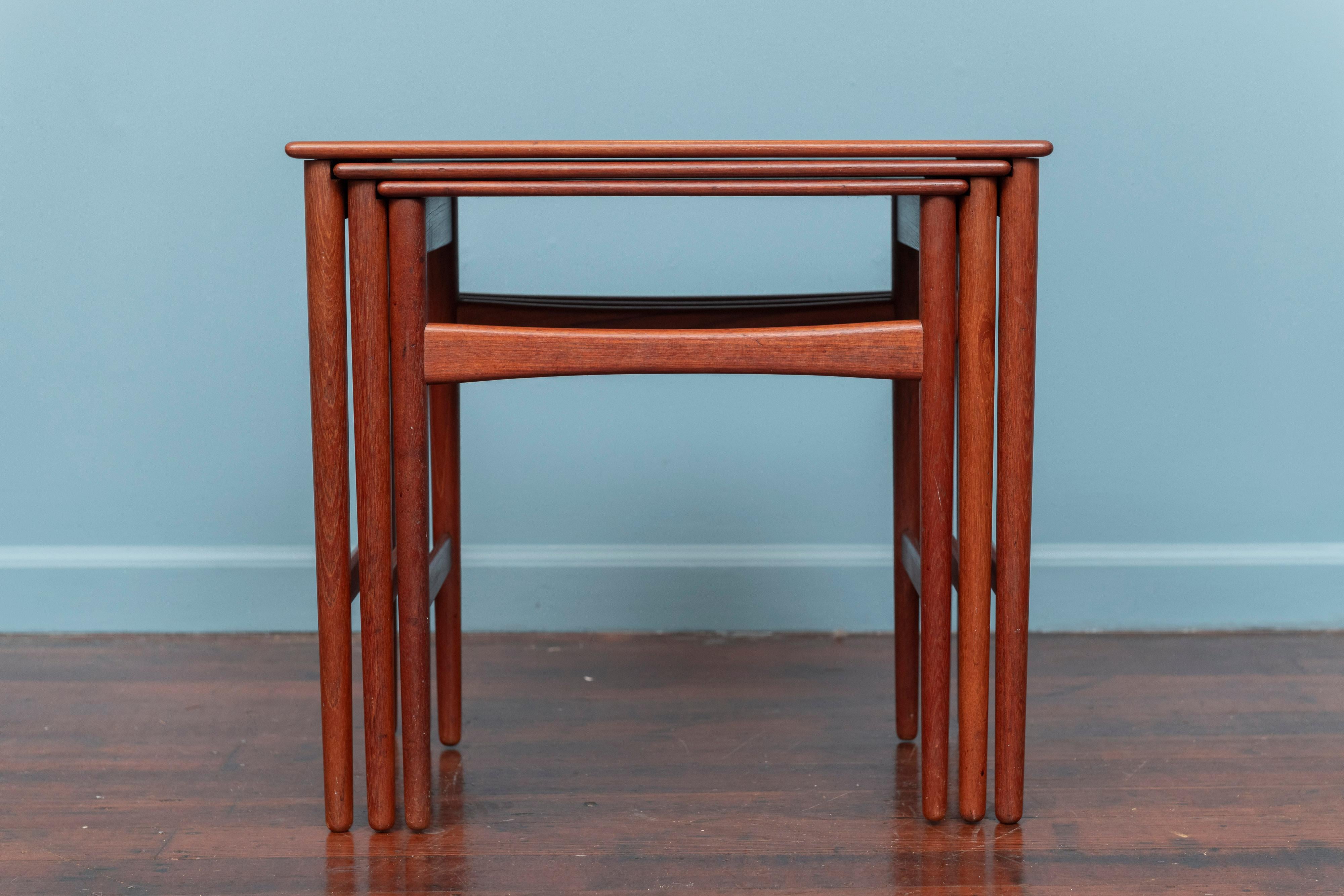 Hans Wegner Nesting Tables Model AT-40 for Andreas Tuck 1