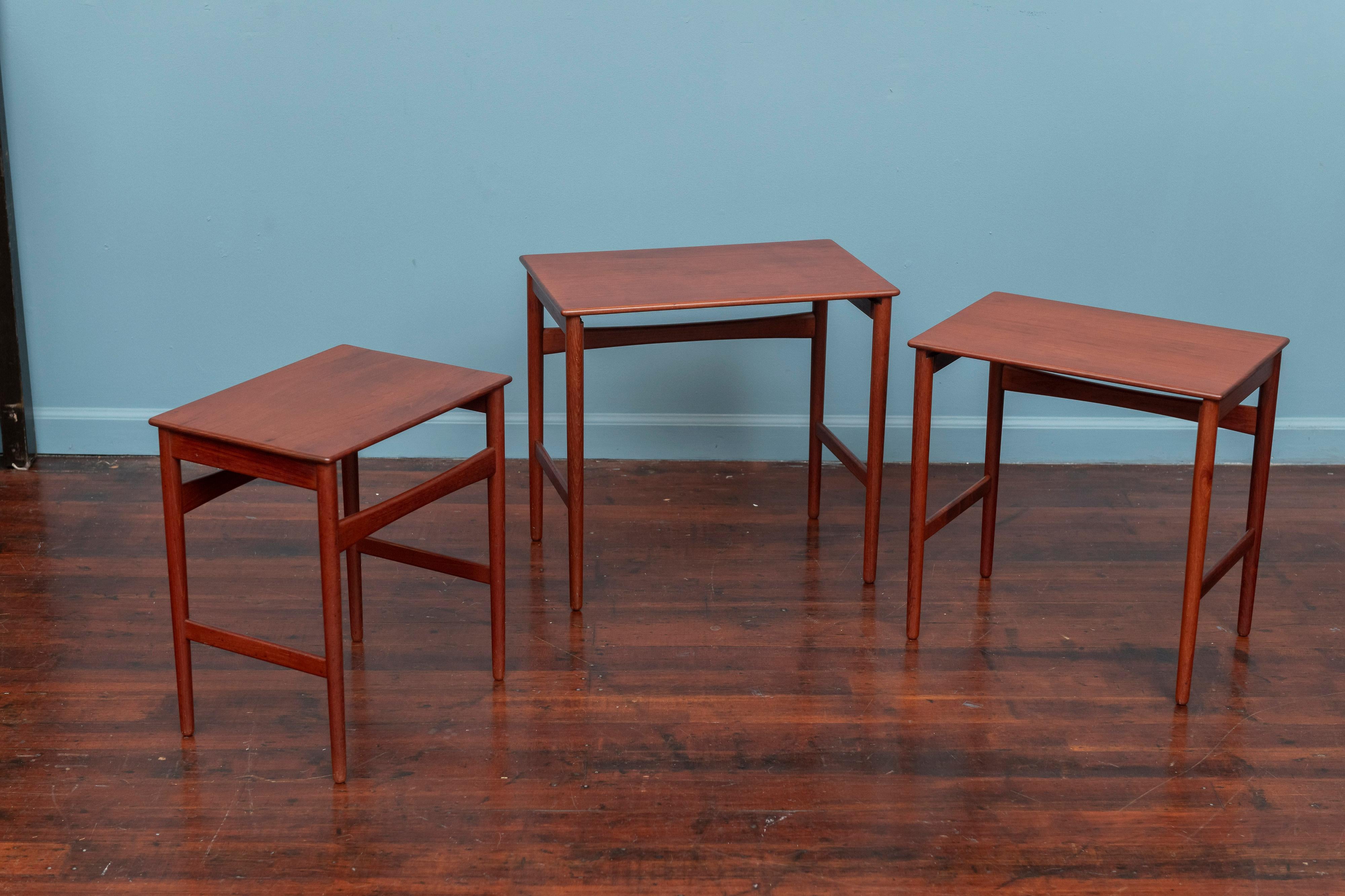 Hans Wegner Nesting Tables Model AT-40 for Andreas Tuck 2