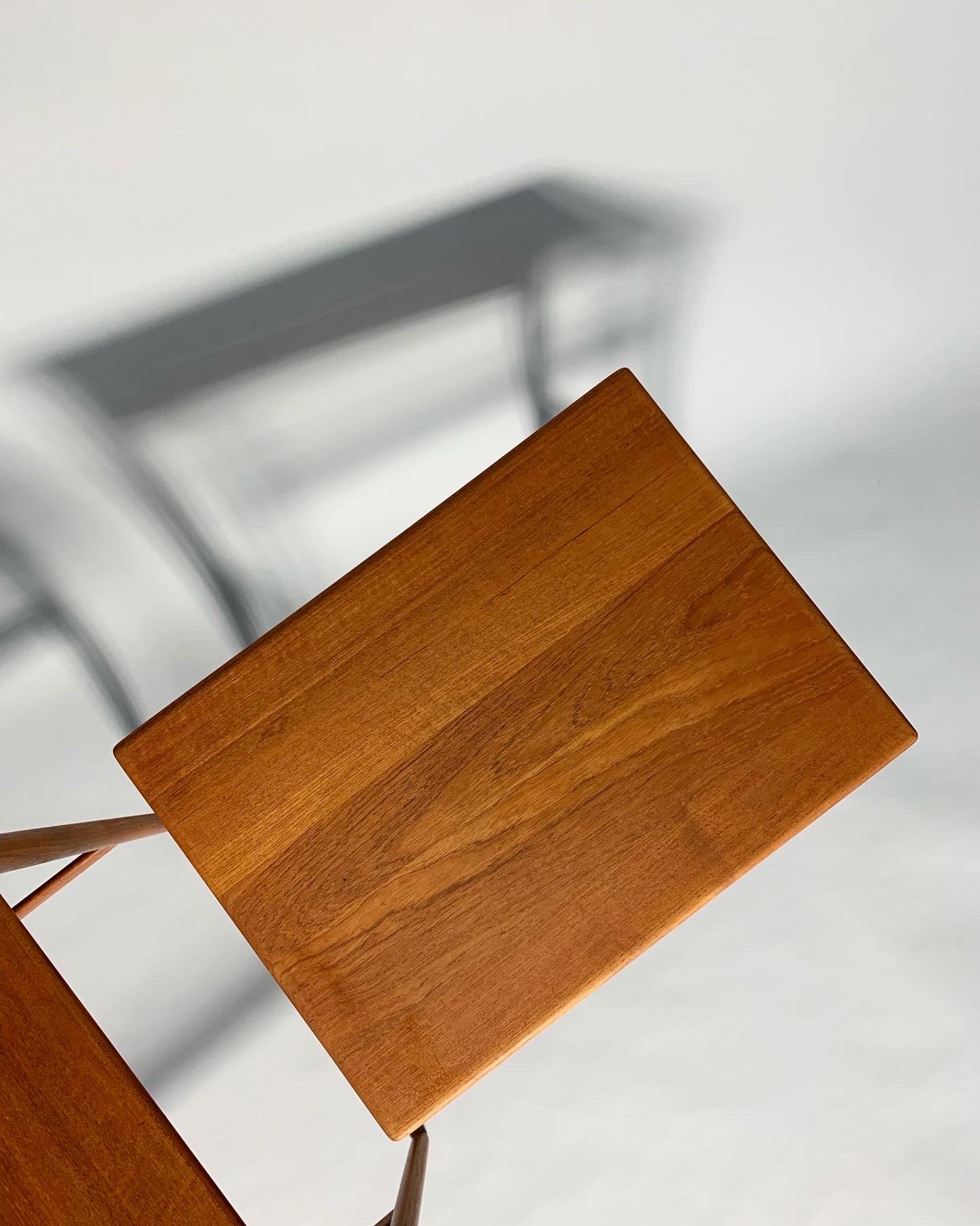 Mid-20th Century Hans Wegner Nesting Tables Teak Andreas Tuck  AT-40, Denmark, 1950s