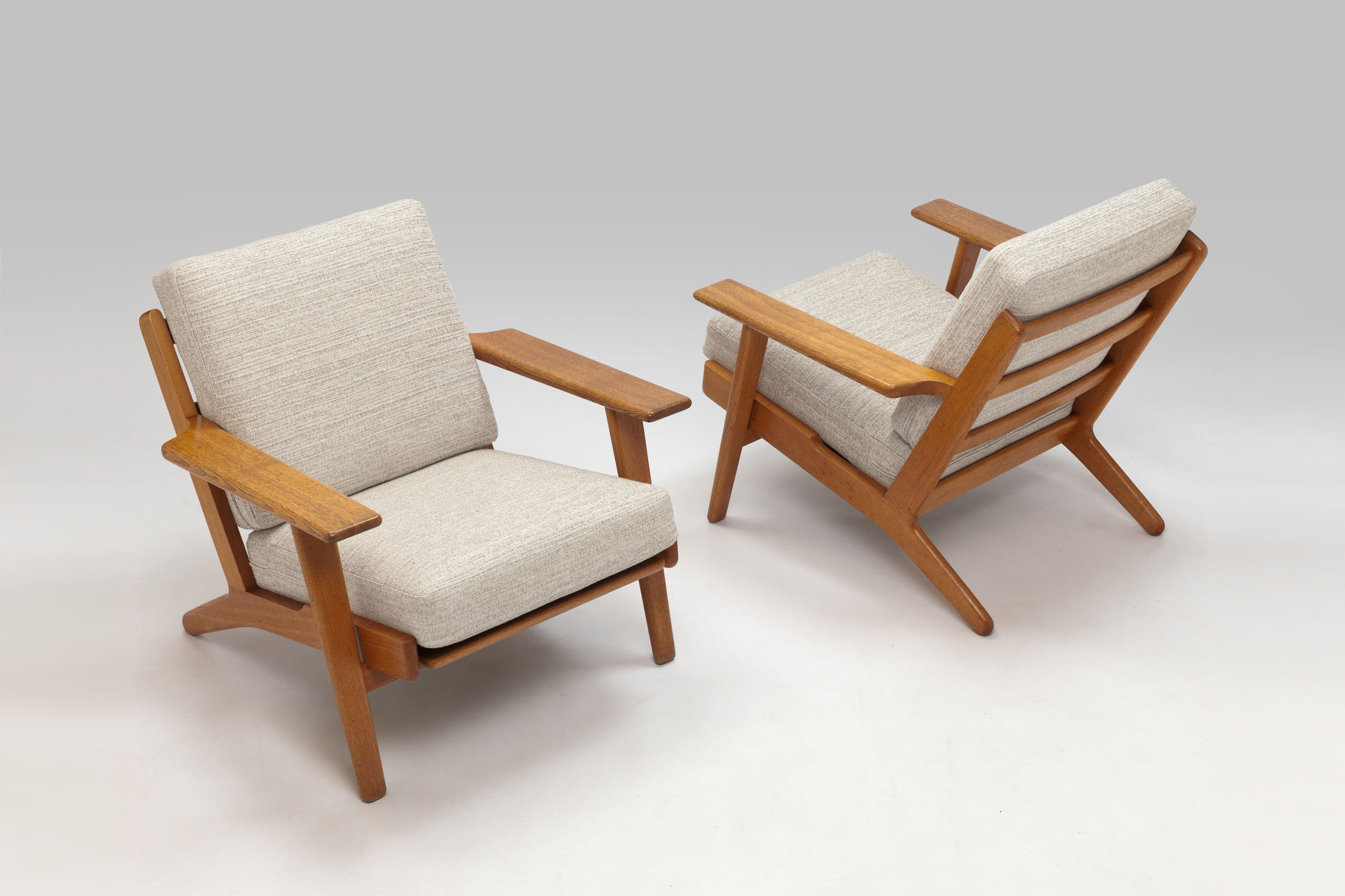 Hans Wegner Oak Lounge Chair GE290 by GETAMA '1 of 3 Chairs' 8