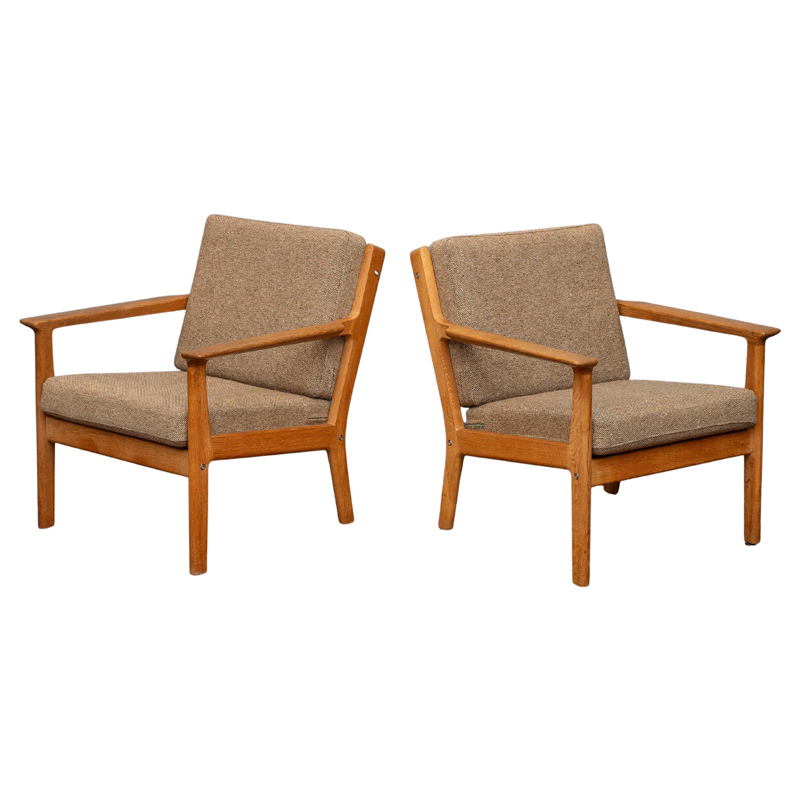 Chaises longues Hans Wegner en Oak pour GETAMA en vente