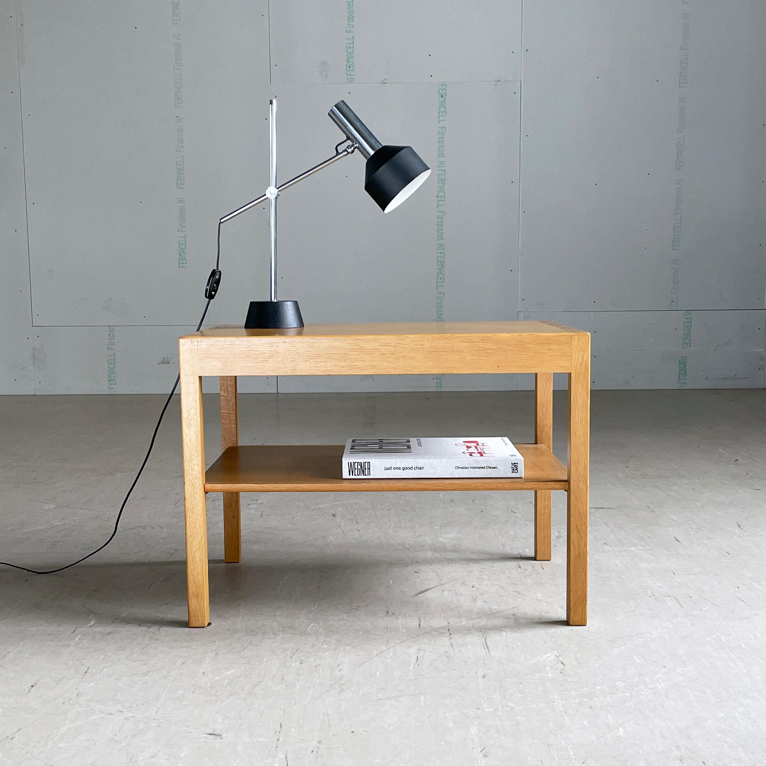 Hans Wegner oak side / coffee table for Andreas Tuck, Denmark For Sale 6