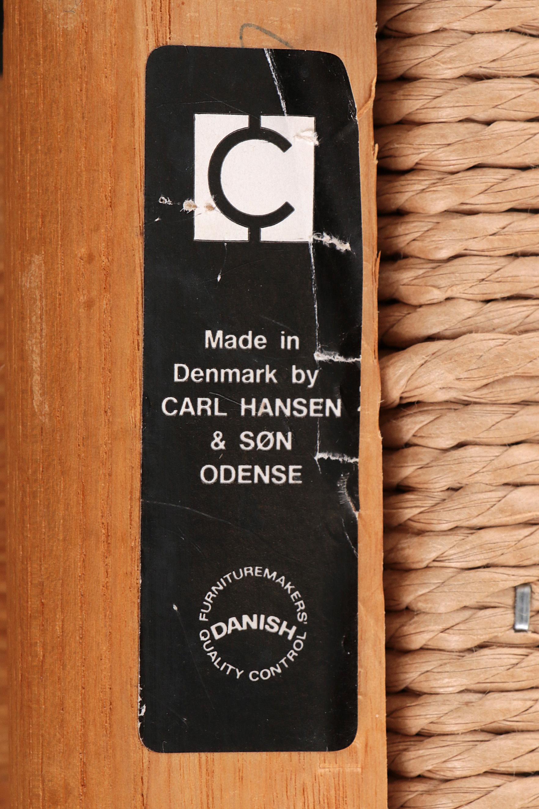 Chaises Wishbone en chêne fabriquées par Carl Hansen&Son 10