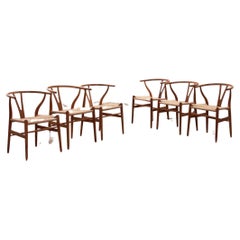 Hans Wegner Oak Wishbone Chairs made by Carl Hansen&Son