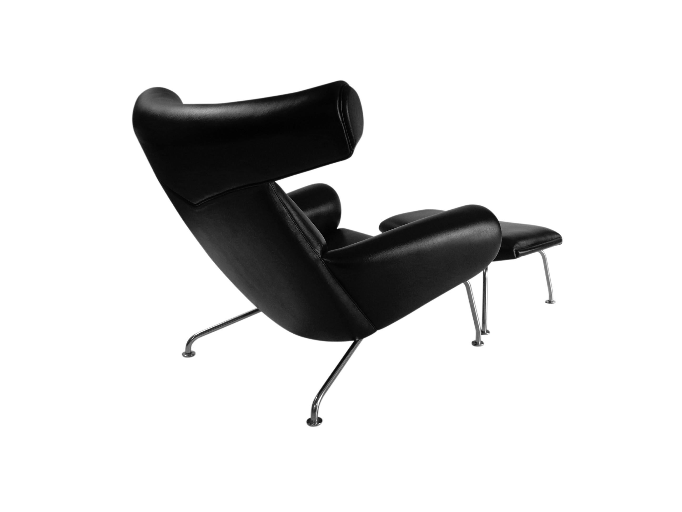Danish Hans Wegner Ox Lounge Chair AP 46 and Ottoman AP 49 by AP Stolen, Denmark 1960s For Sale