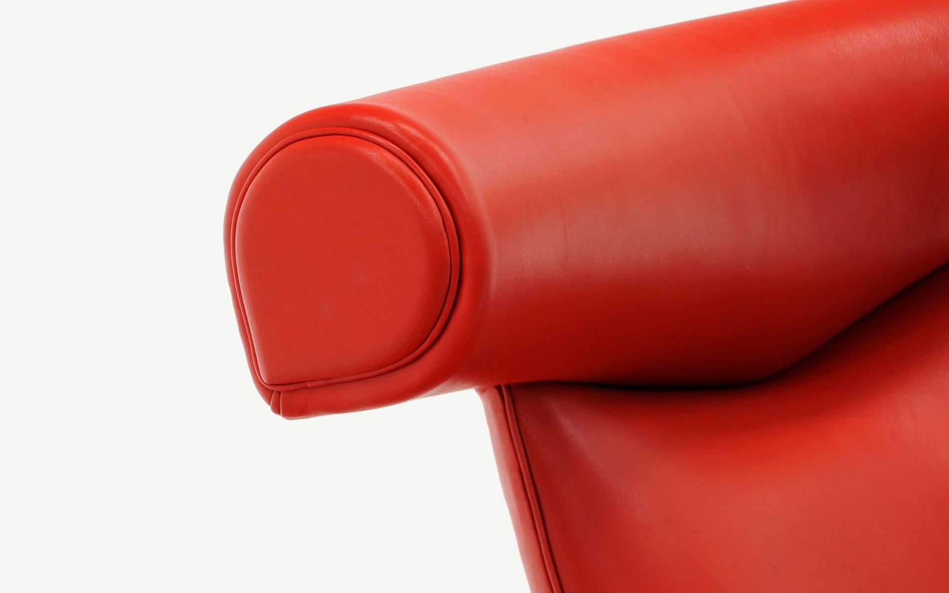 Hans Wegner Ox Lounge Chair:: Modèle No. AP-46:: Nouveau cuir rouge:: Excellent 1