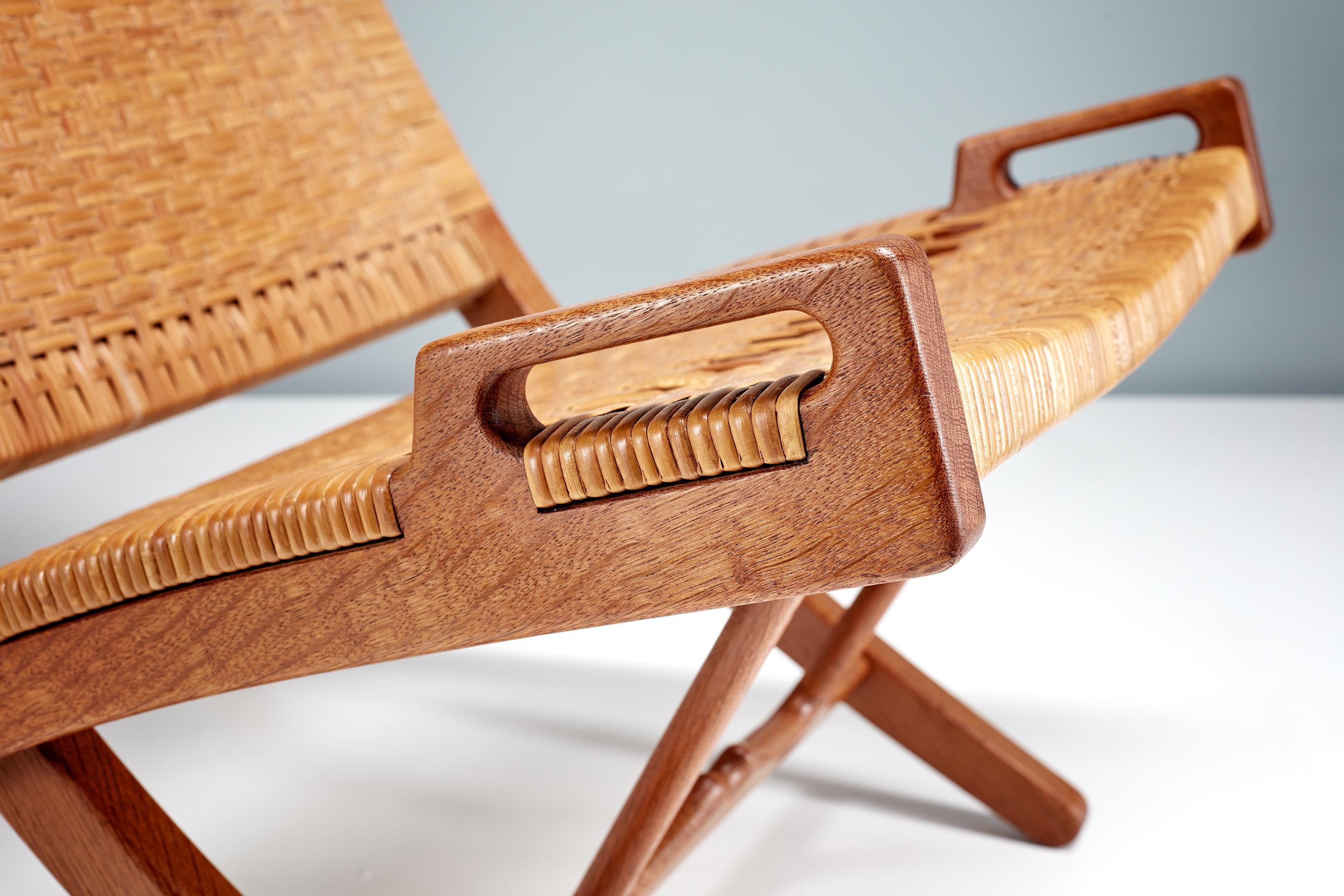 Mid-20th Century Hans Wegner Pair of JH-512 Oak Folding Chairs, 1949 For Sale
