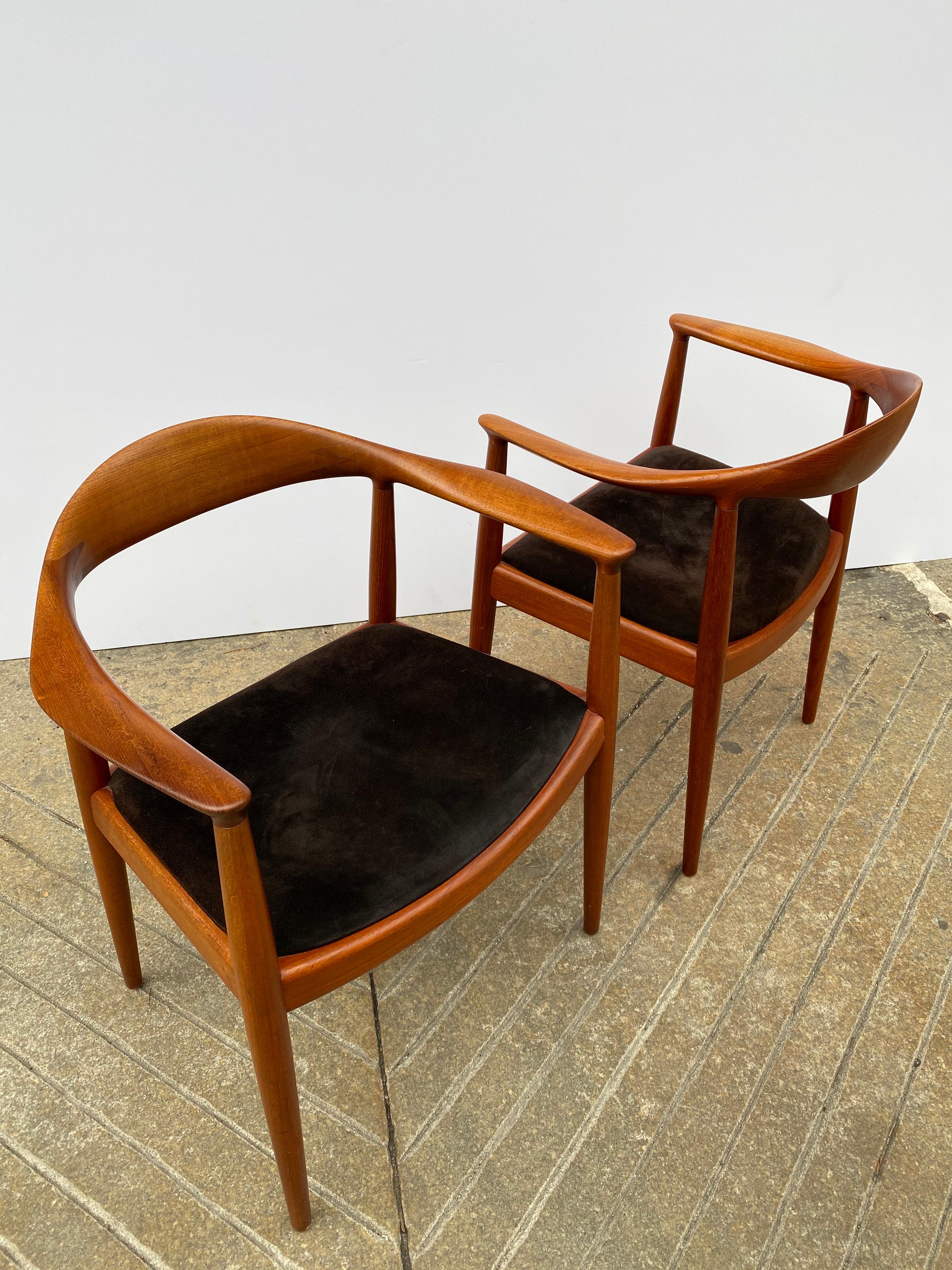 Hans Wegner Pair of Round Chairs/ “The Chair” for Johannes Hansen 7