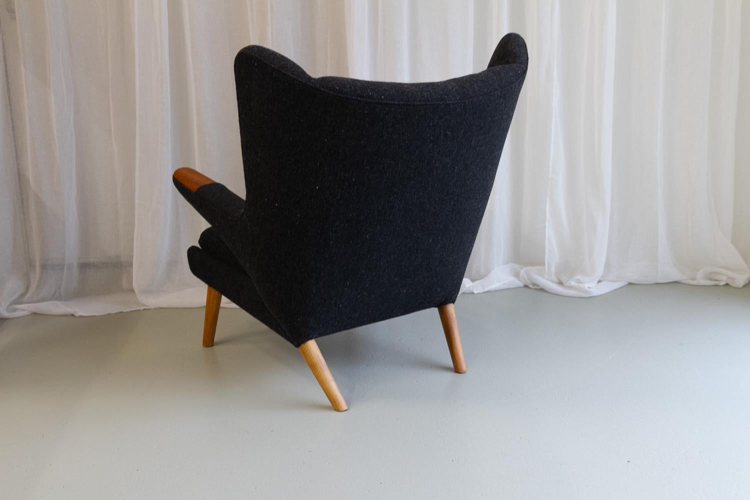 Hans Wegner Papa Bear Chair by AP Stolen, 1960s. For Sale 3