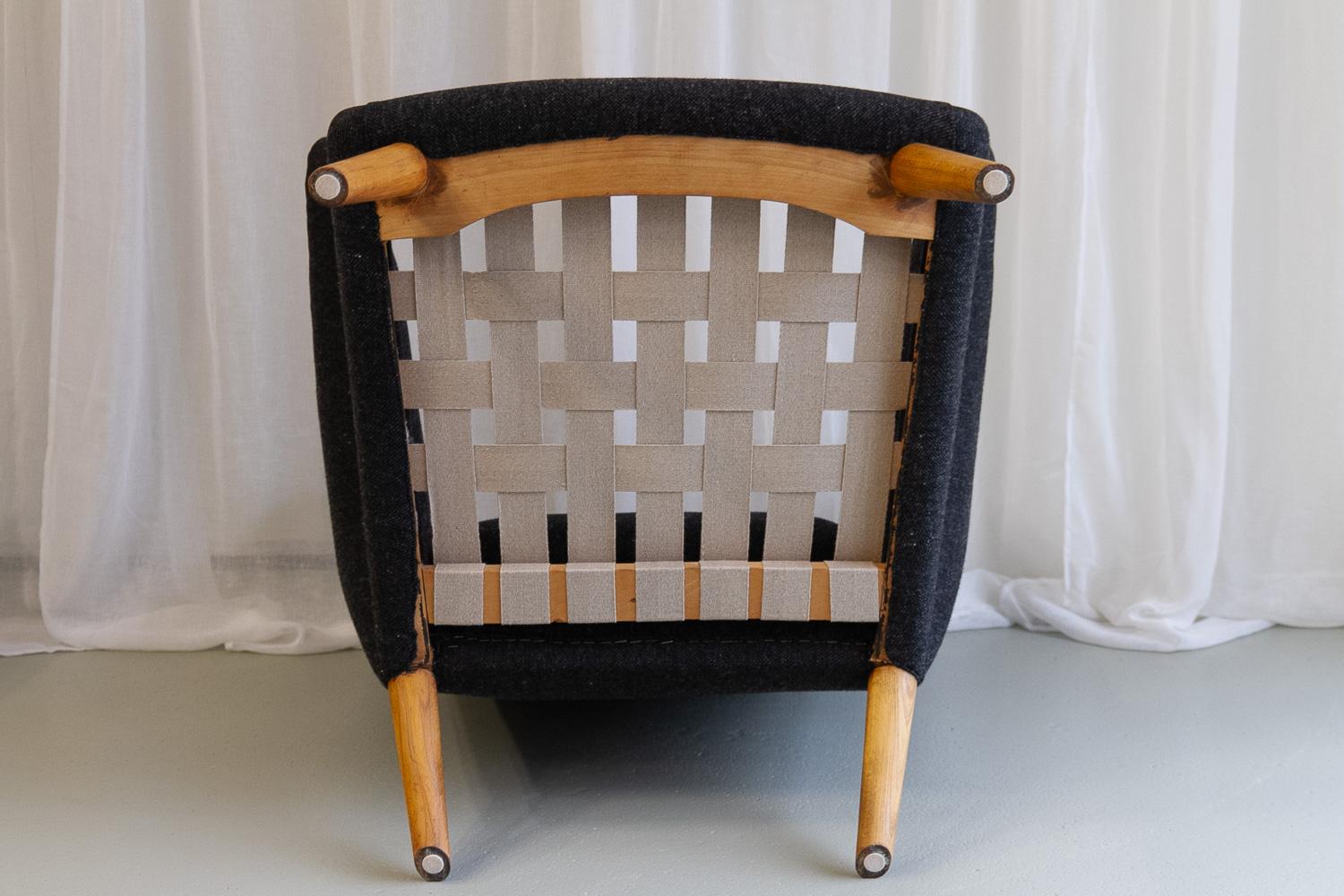 Hans Wegner Papa Bear Chair by AP Stolen, 1960s. For Sale 7