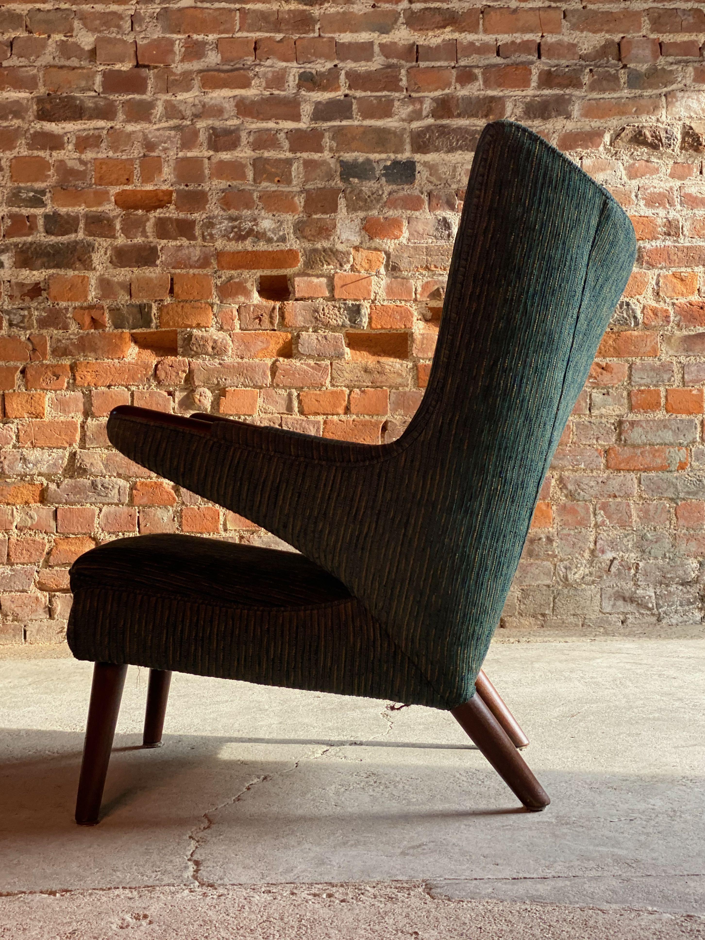 Hans Wegner Papa Bear Lounge Chair Bamsestol Model AP19, Denmark, 1959 4