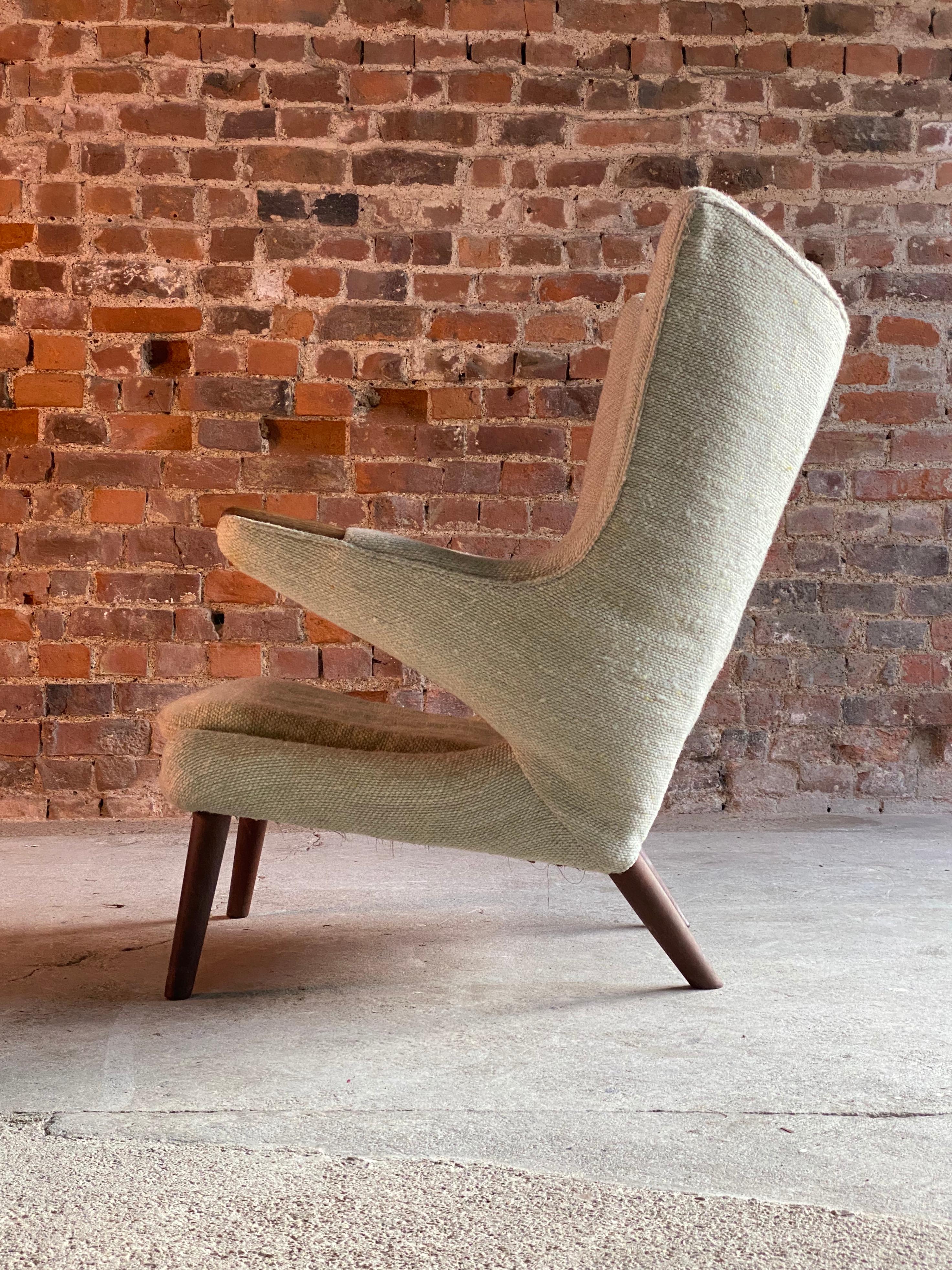 20th Century Hans Wegner Papa Bear Lounge Chair Model AP19, Denmark, circa 1960s