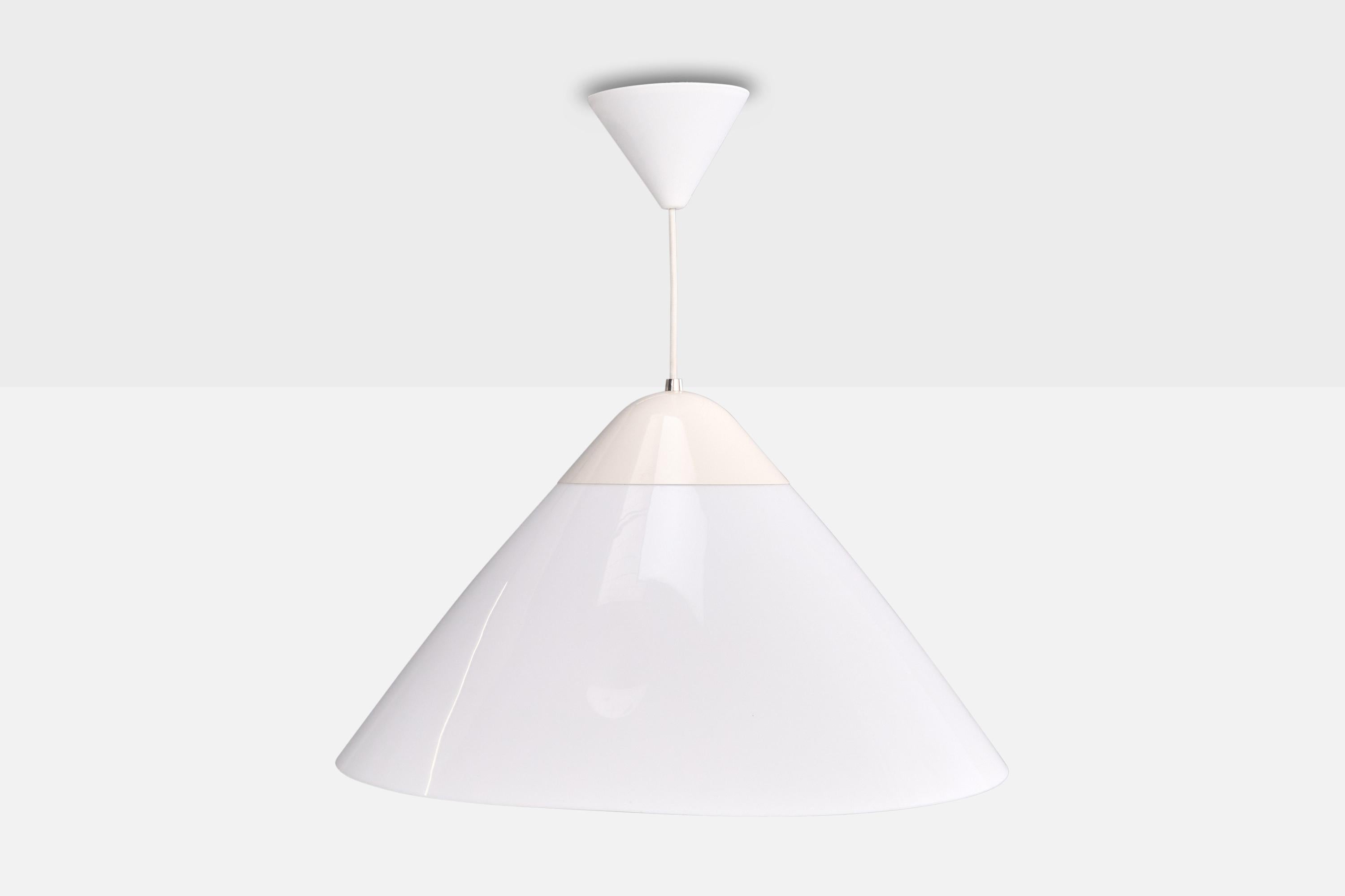 Danois Hans Wegner, lampe suspendue, acrylique, métal, Danemark, années 1970 en vente