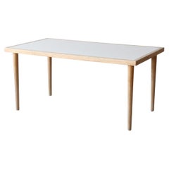 Hans Wegner PP Møbler Rectangle Ash and Laminate Table