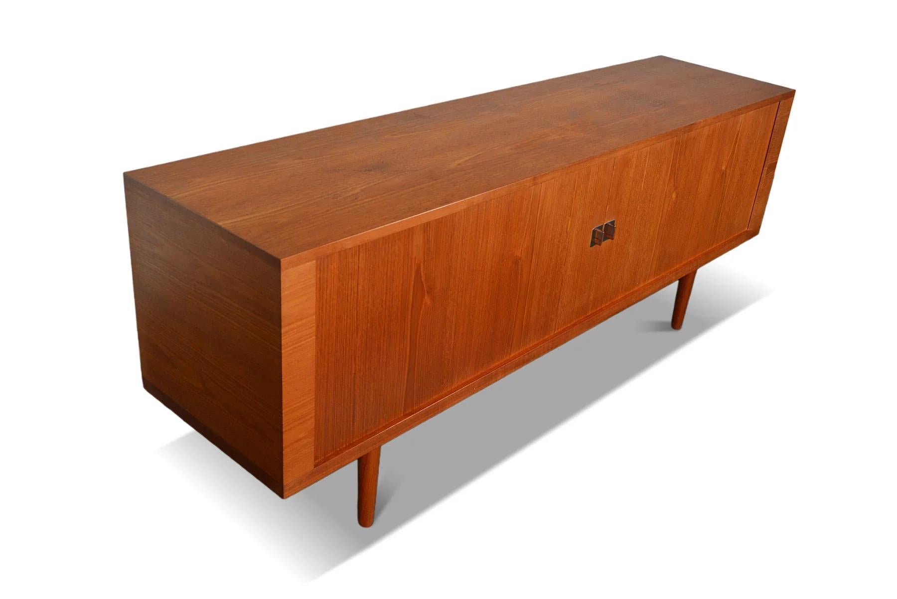 XX secolo Credenza 