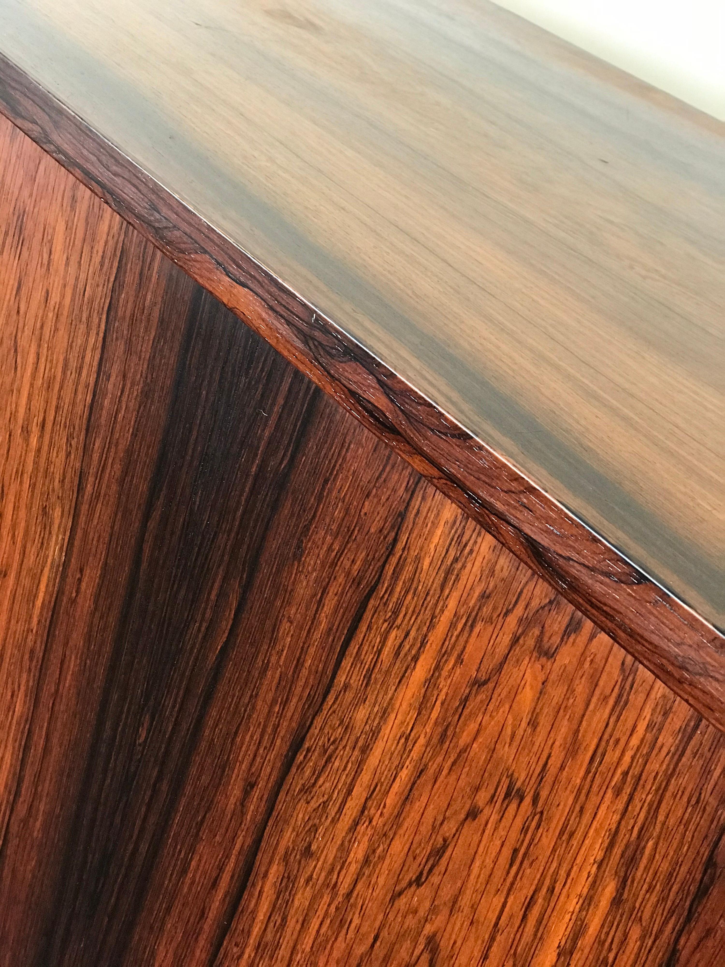 Mid-20th Century Hans Wegner “President” Sidebaord in Rosewood, Model RY 25