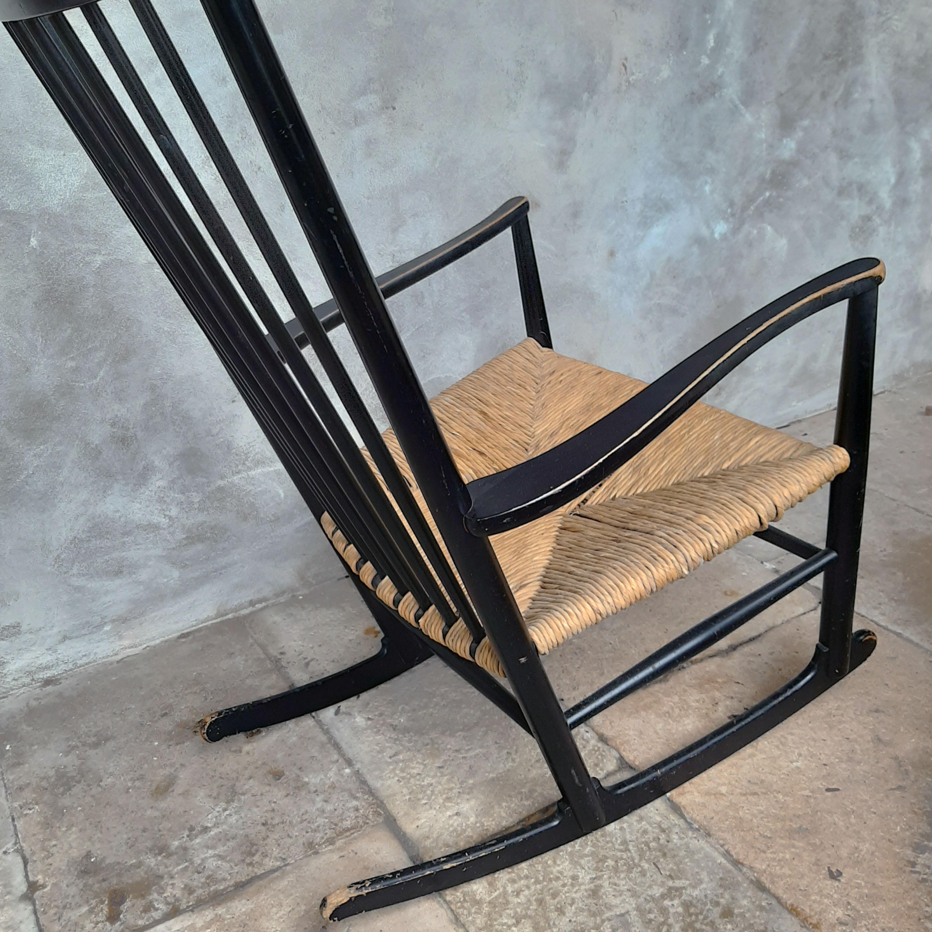 Scandinavian Modern Hans Wegner Rocking Chair Model J16 in Painted Beech with Woven Paper Cord Seat For Sale